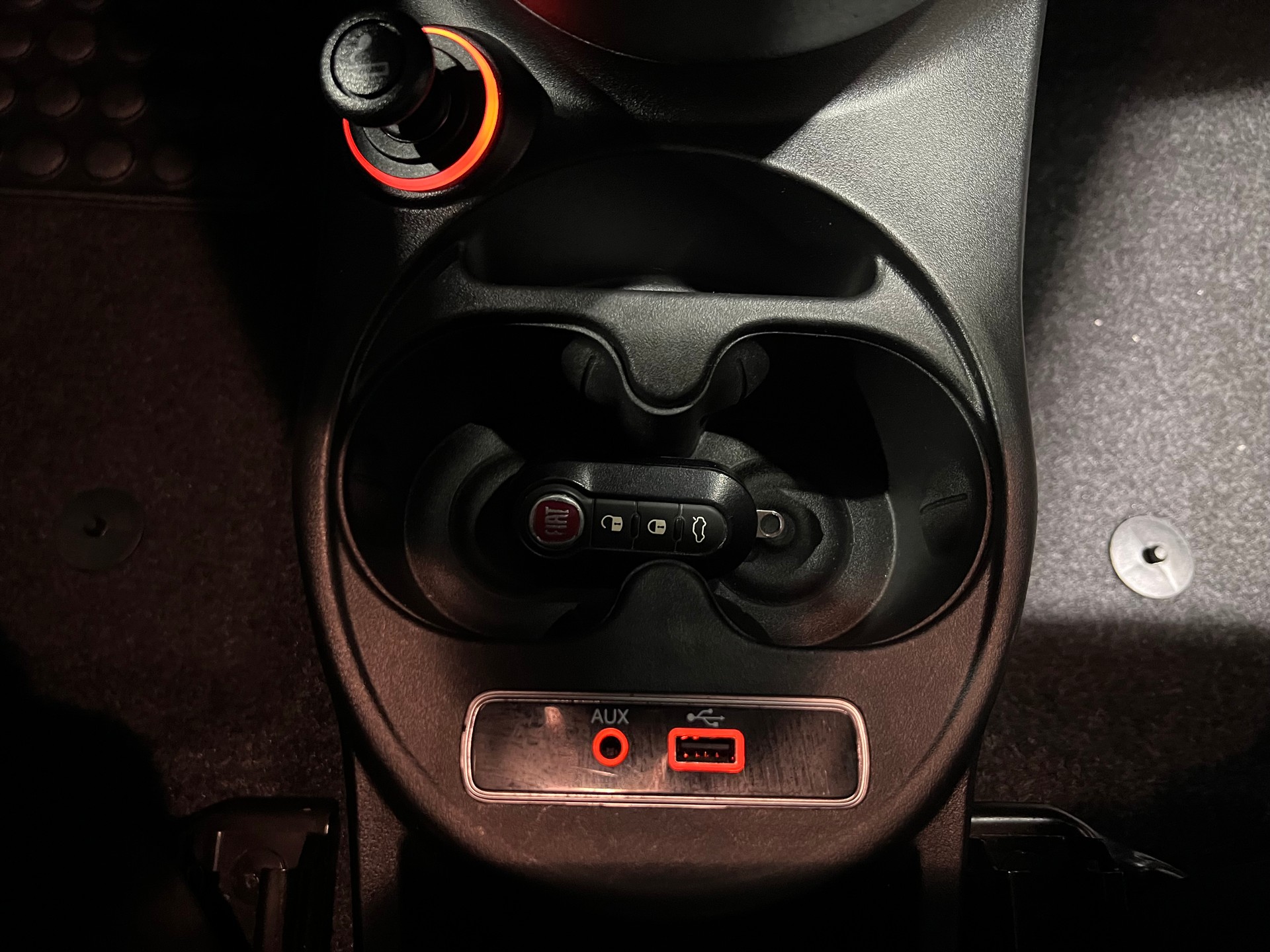FIAT 500 0.9 Twinair Turbo Anniversario-image-18