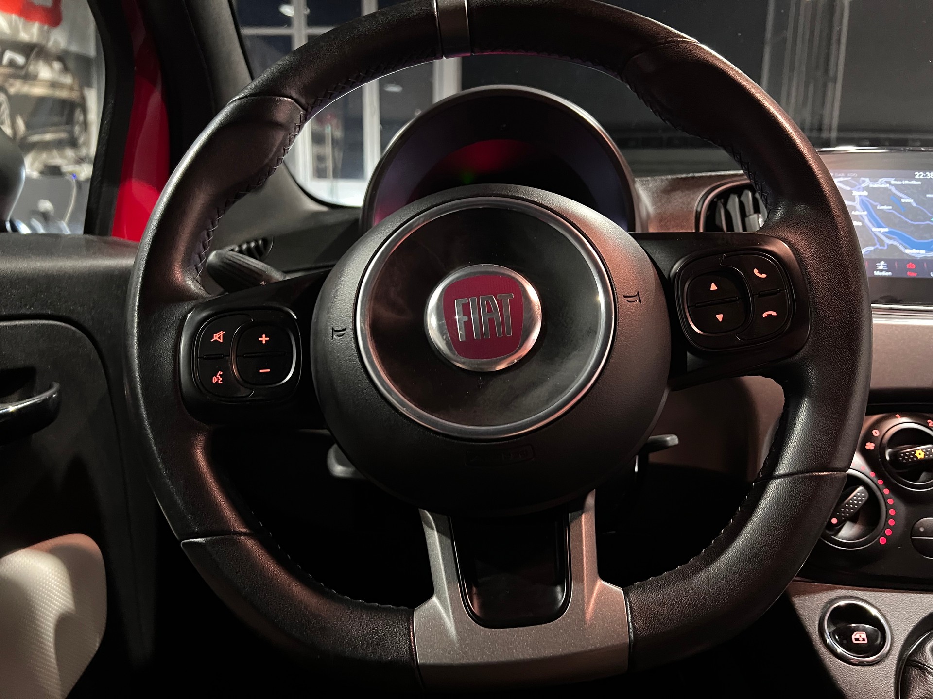 FIAT 500 0.9 Twinair Turbo Anniversario-image-16