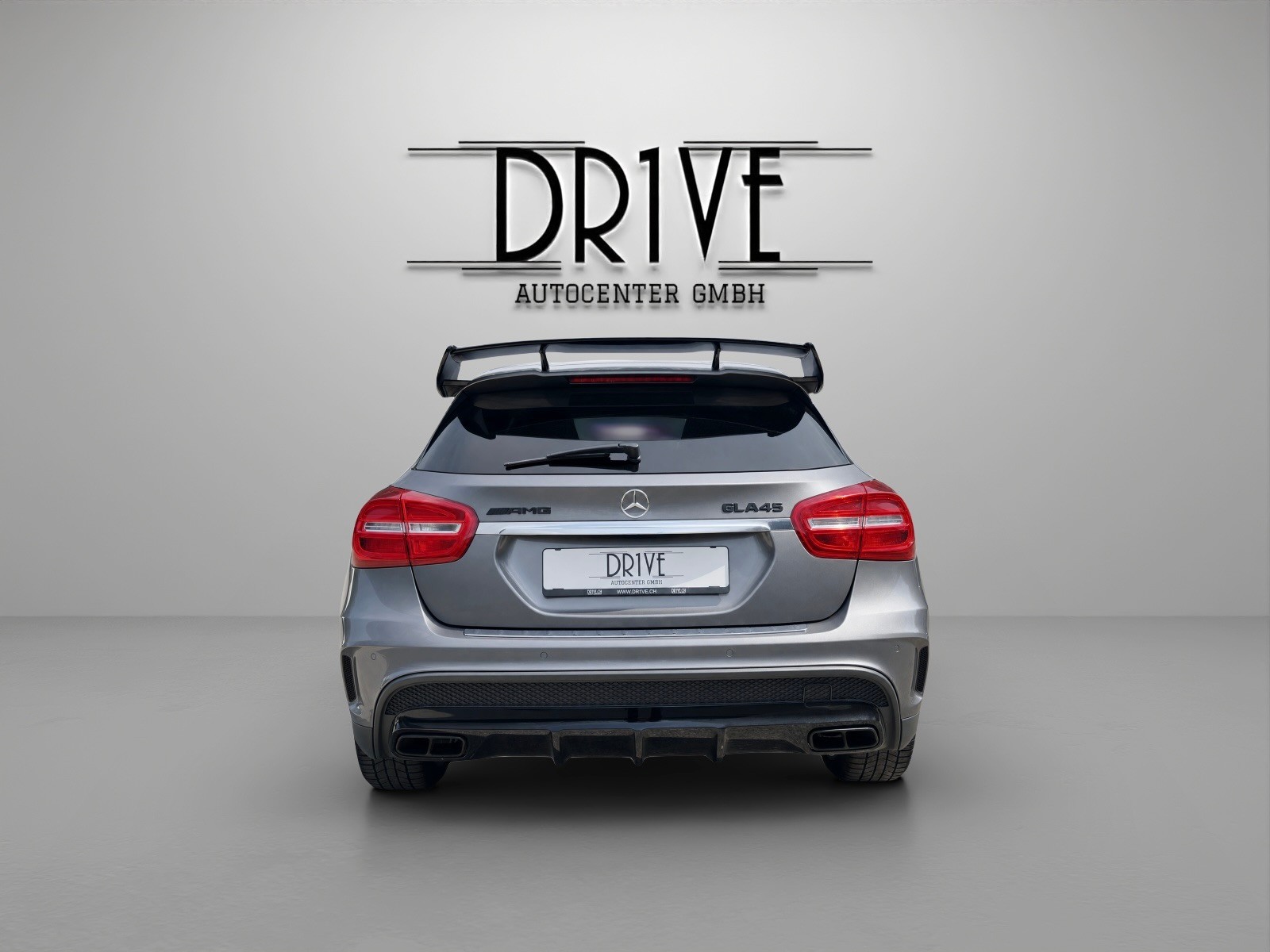 MERCEDES-BENZ GLA 45 AMG 4Matic 7G-DCT-image-5