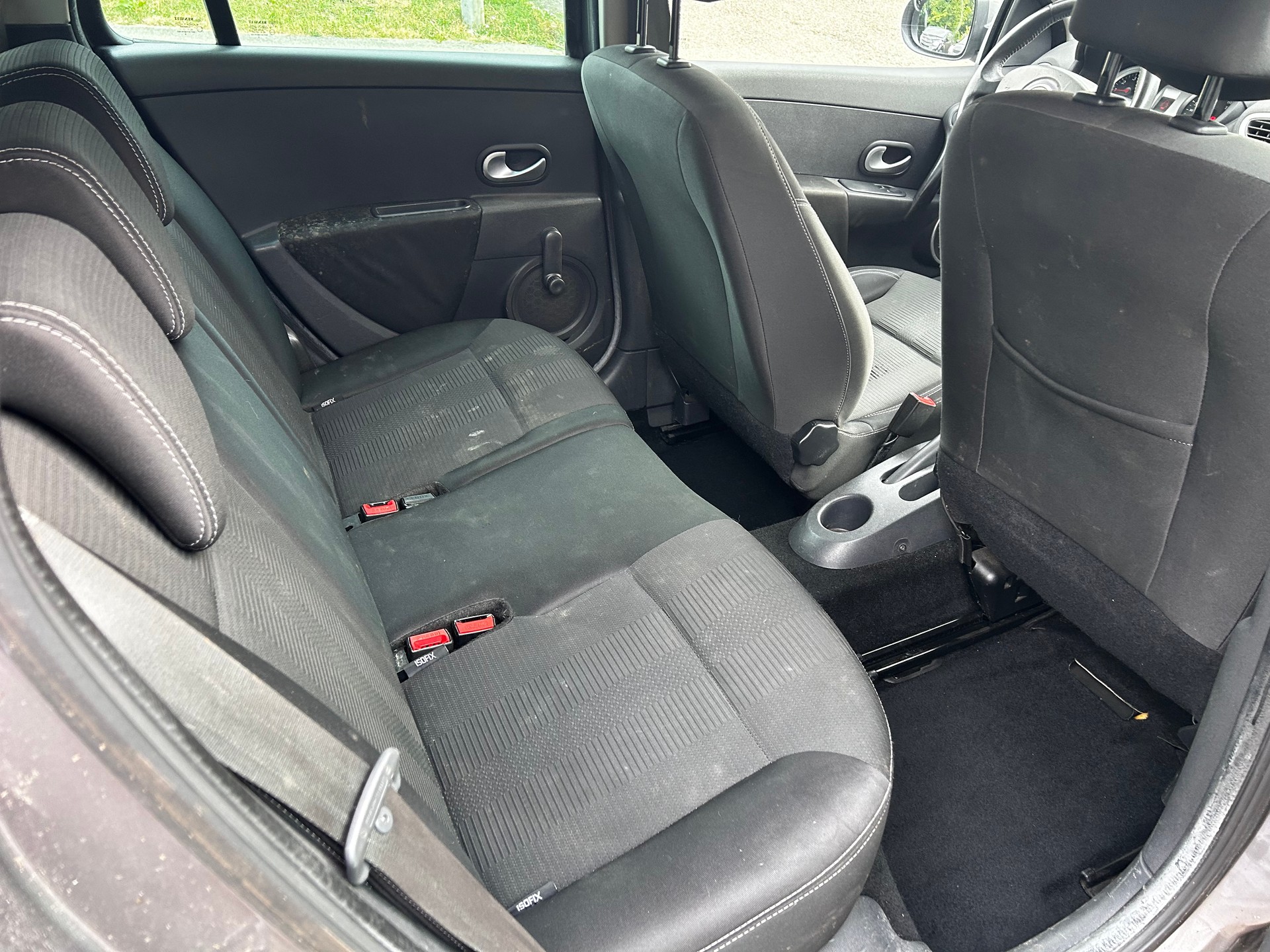 RENAULT Clio Grandtour 1.2 16V Turbo Dynamique-image-8