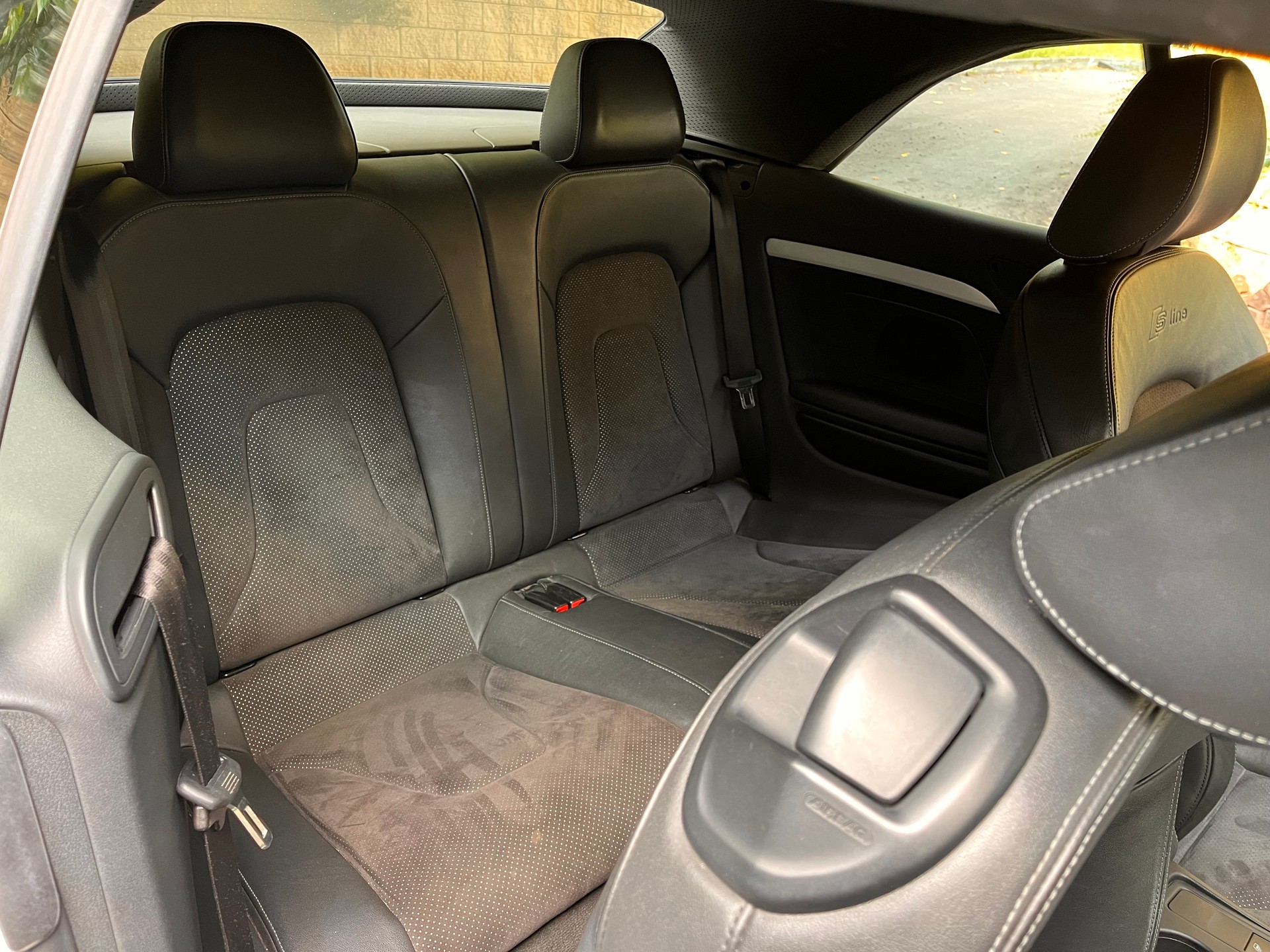 AUDI 2.0 TFSI quattro S-Tronic-image-5