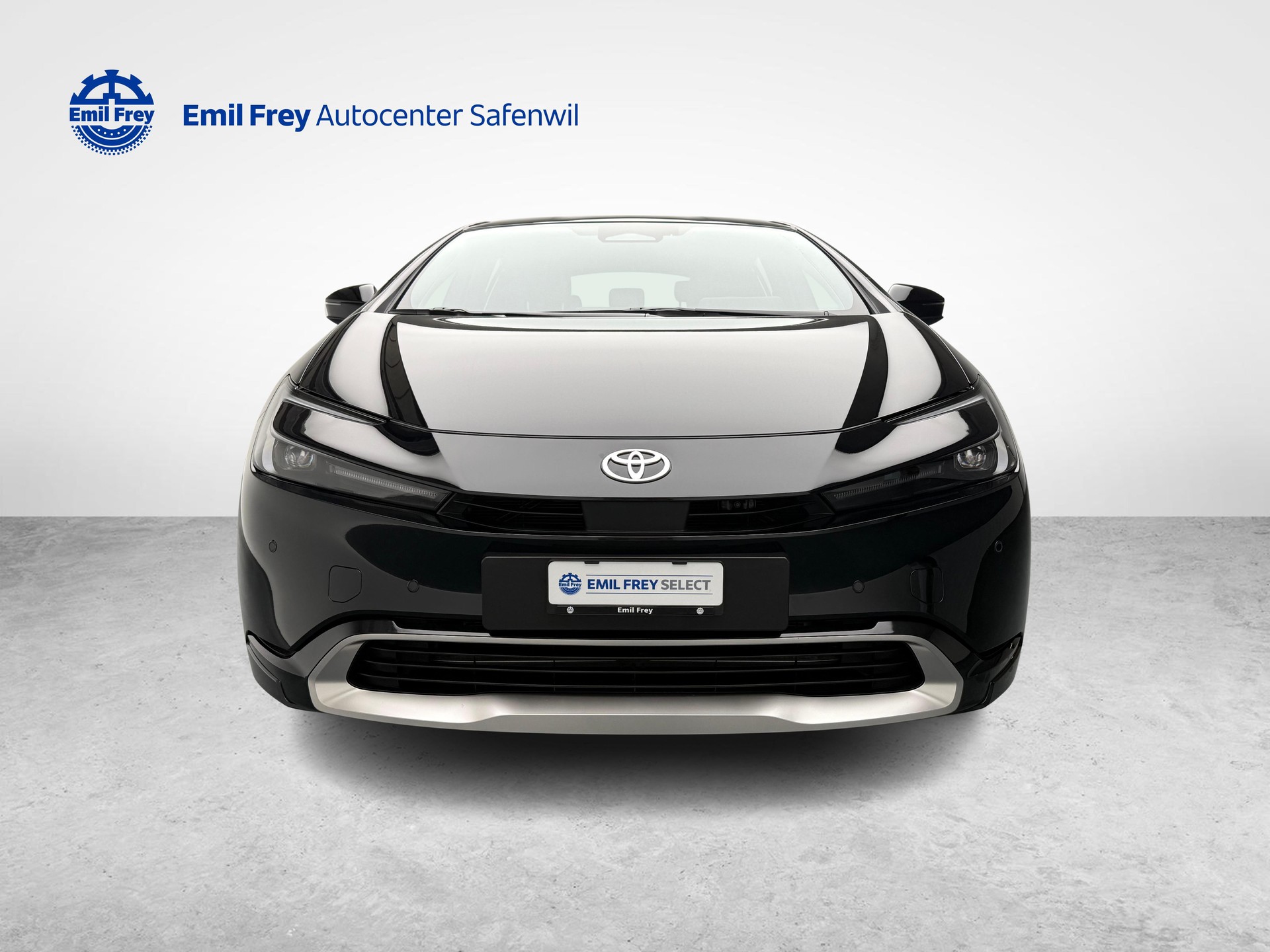 TOYOTA Prius 2.0 Plug-In-Hybrid Style-image-8