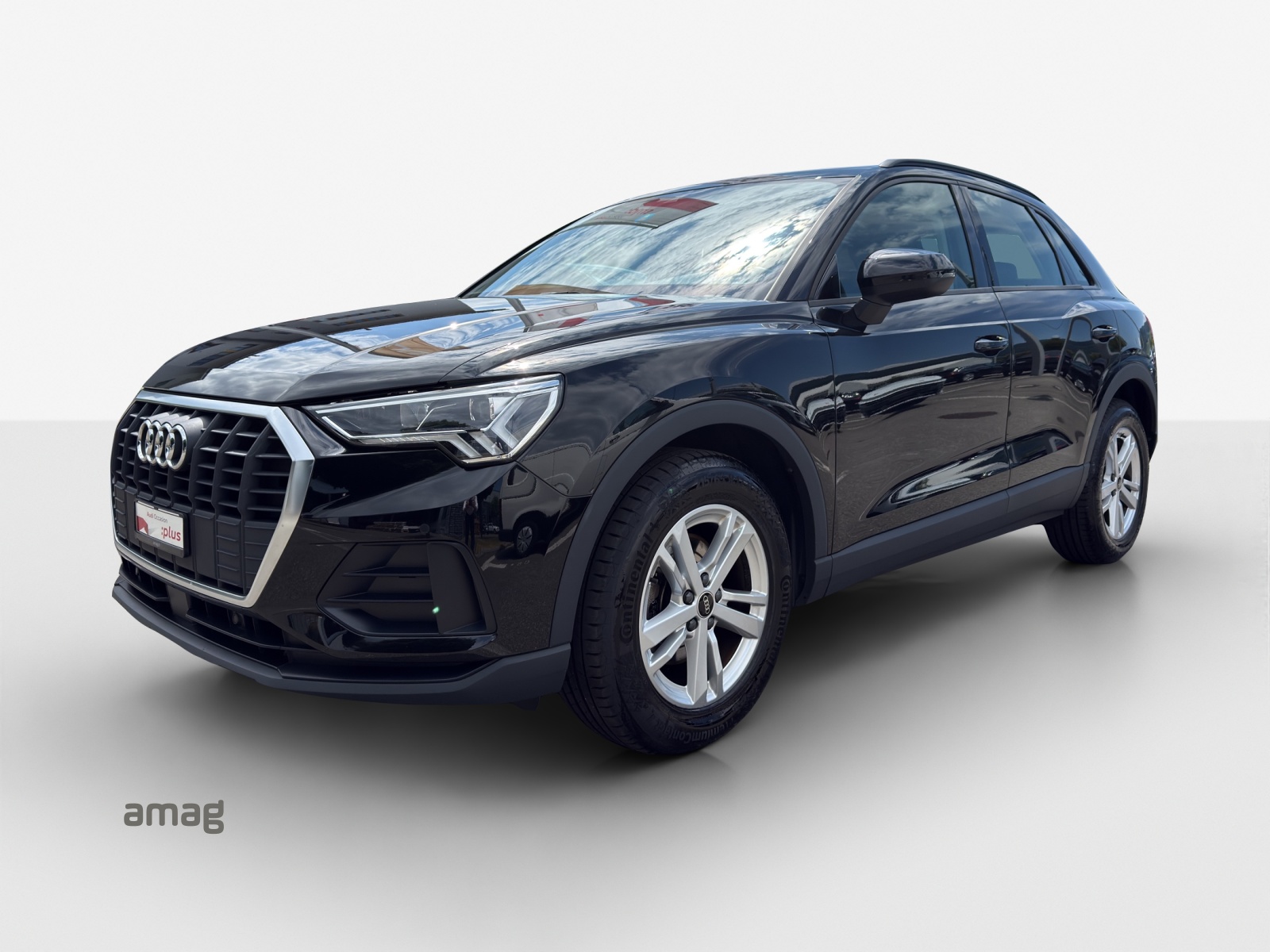 AUDI Q3 35 TFSI Attraction S-tronic-image-0
