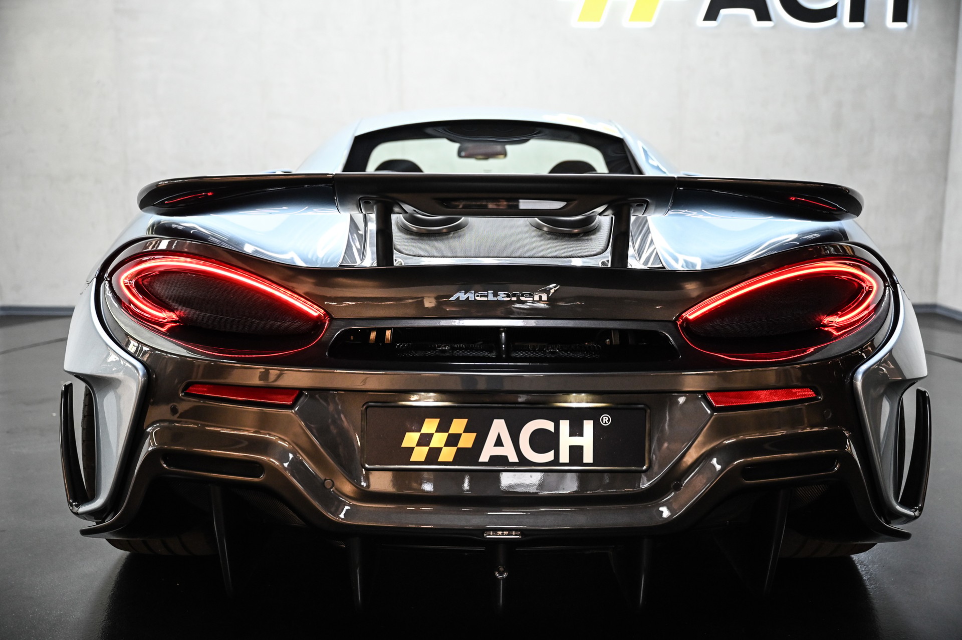 McLAREN 600LT Coupé-image-7