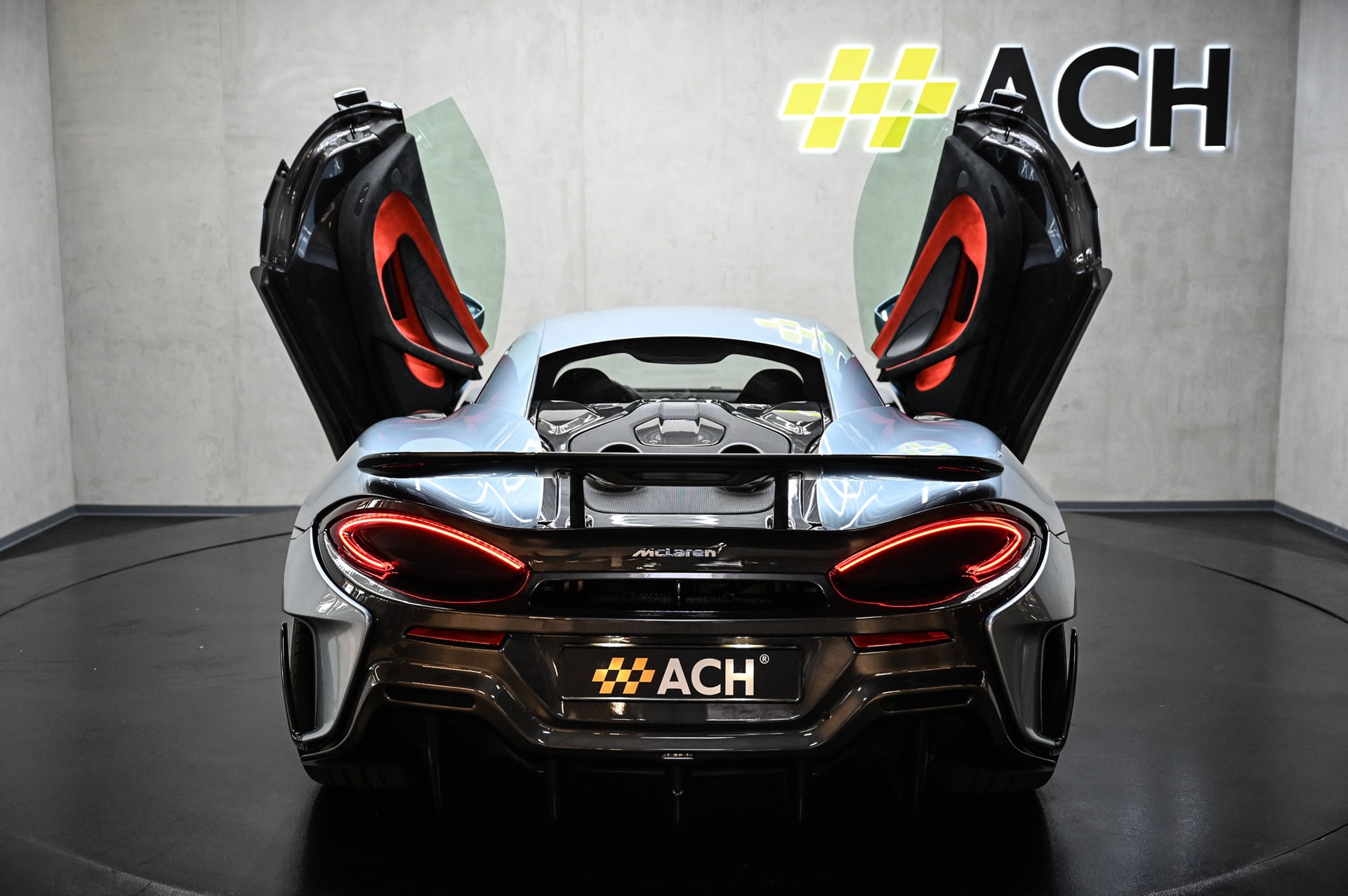McLAREN 600LT Coupé-image-6