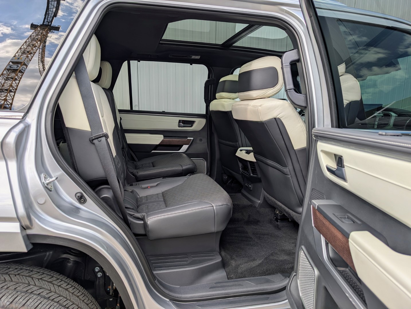 TOYOTA SEQUOIA Capstone Hybrid 4WD-image-20