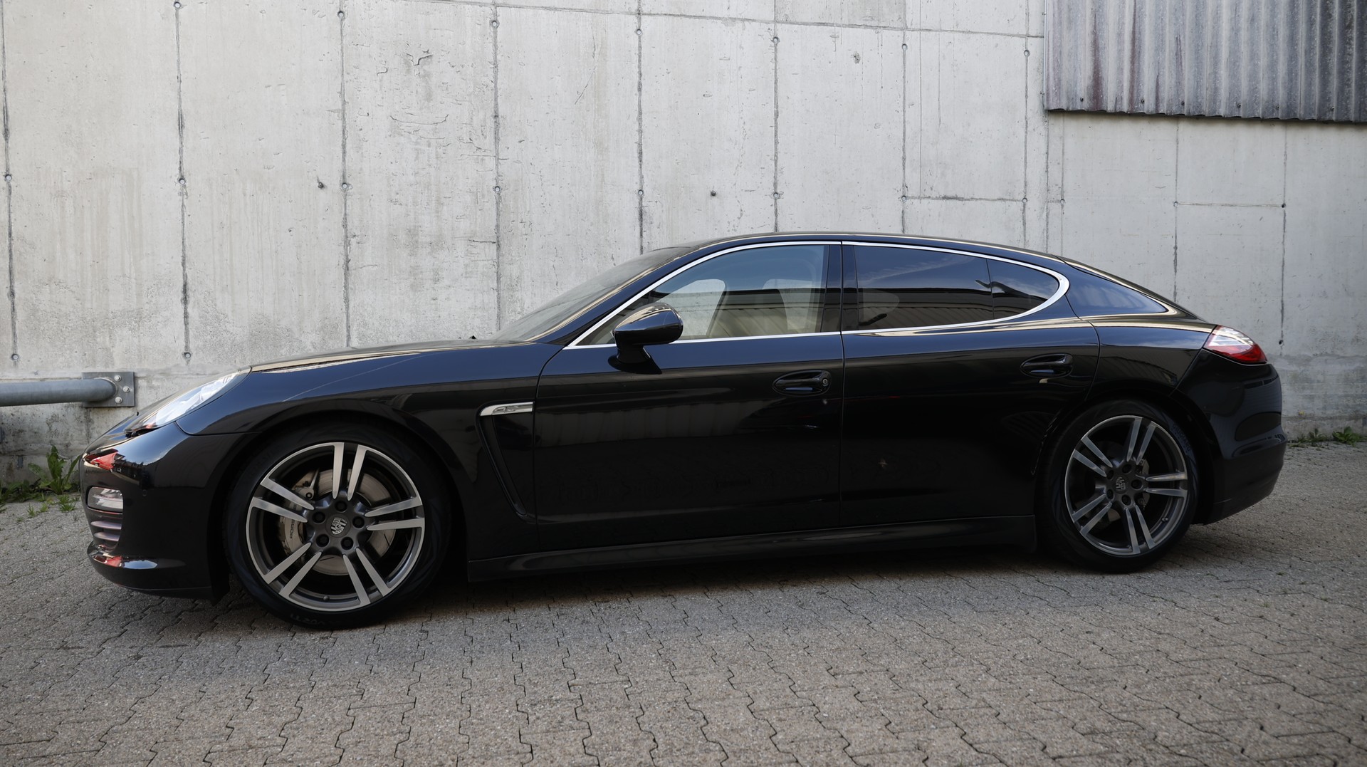 PORSCHE Panamera 4S 4.8 PDK-image-2