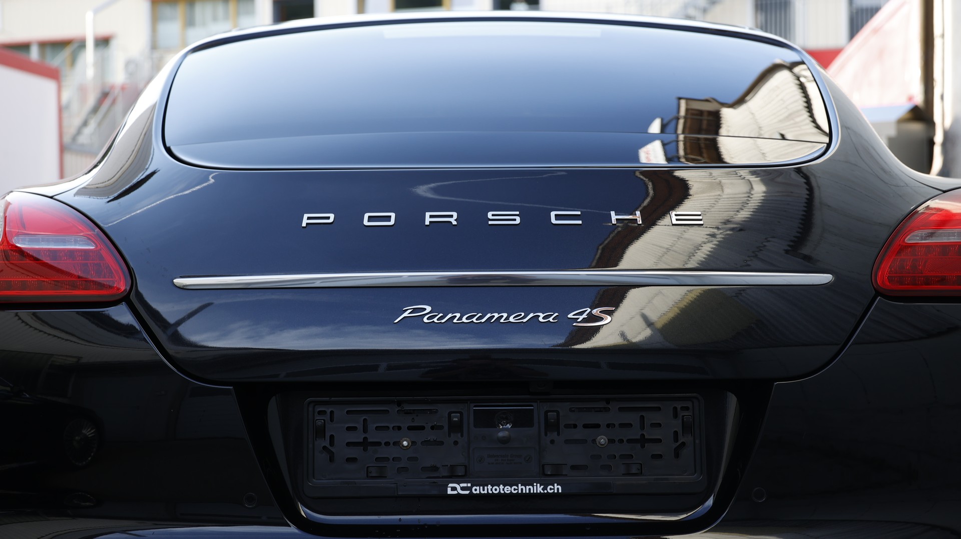 PORSCHE Panamera 4S 4.8 PDK-image-5