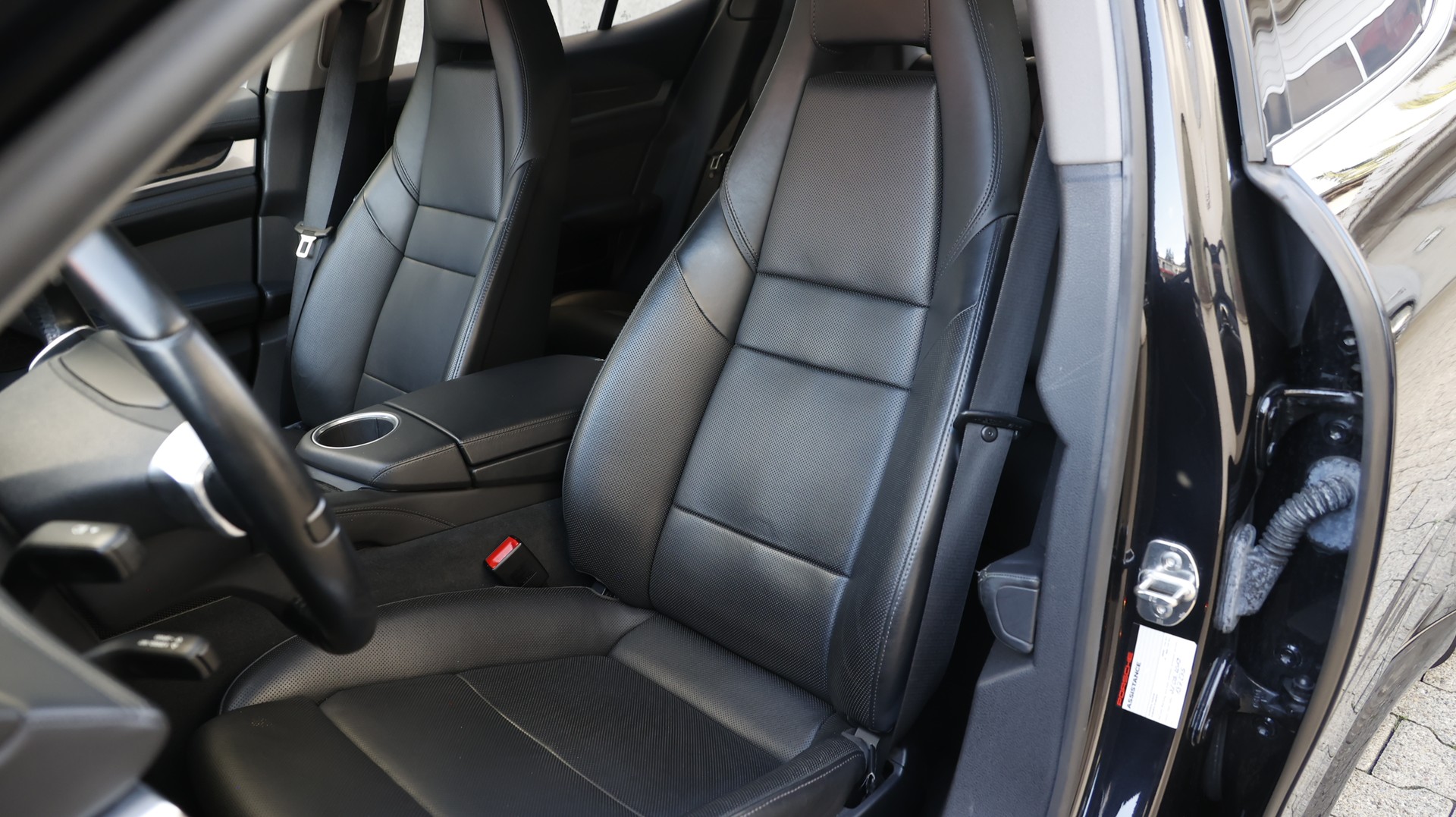 PORSCHE Panamera 4S 4.8 PDK-image-12