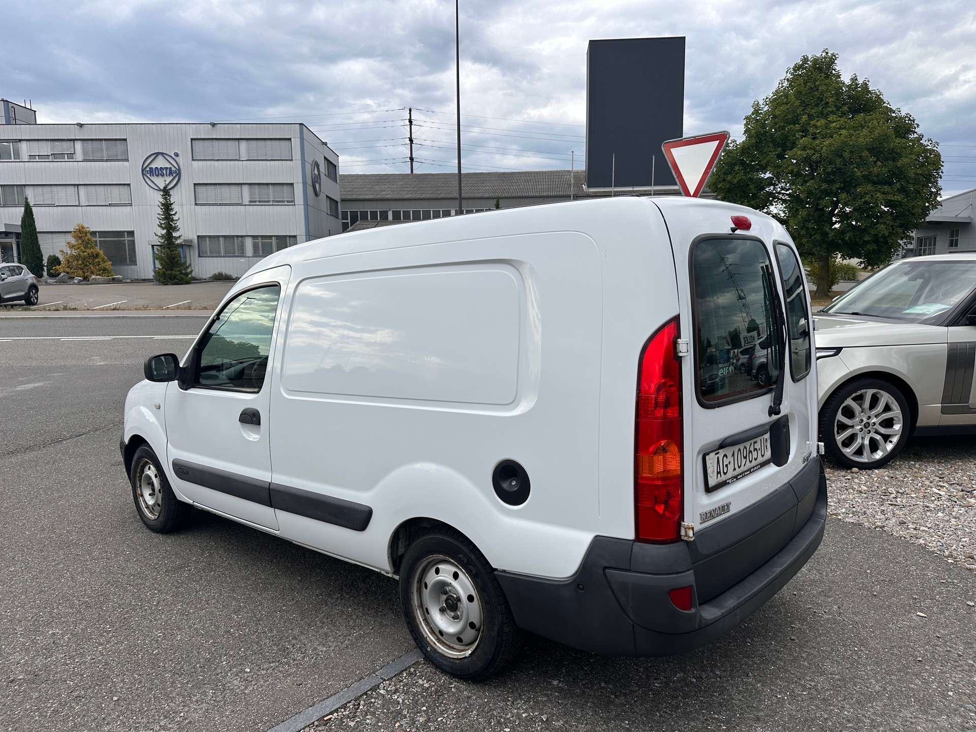 RENAULT KANGOO-image-6
