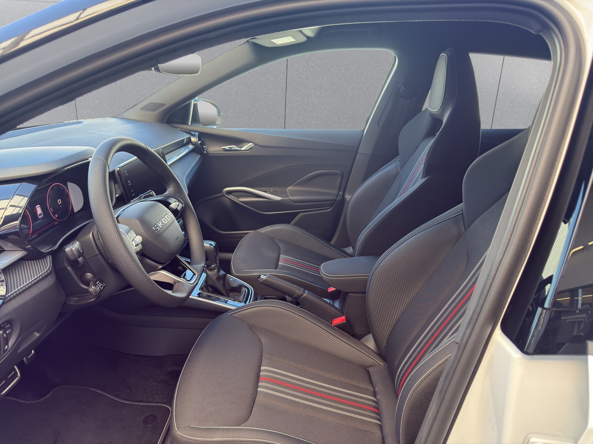 SKODA Fabia 1.5 TSI Motorsport DSG-image-10