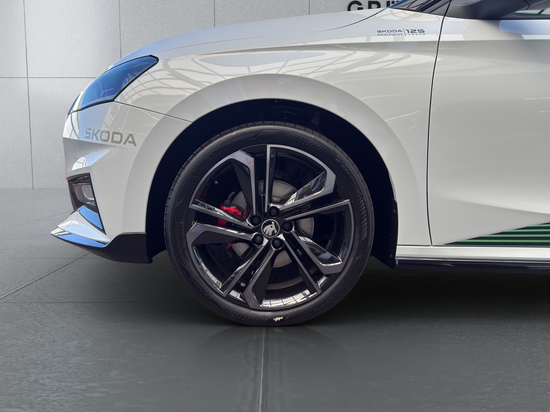 SKODA Fabia 1.5 TSI Motorsport DSG-image-6