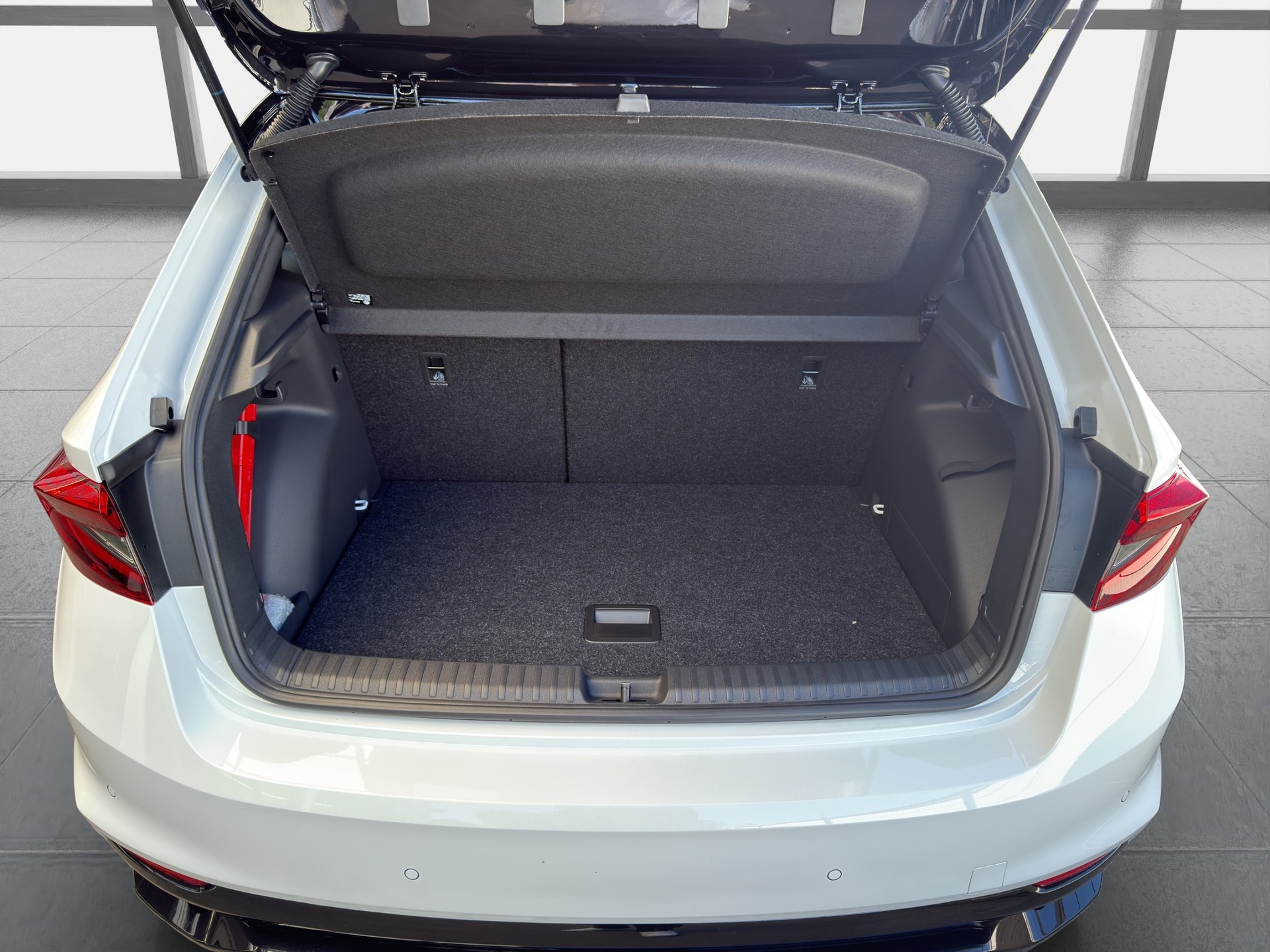 SKODA Fabia 1.5 TSI Motorsport DSG-image-12