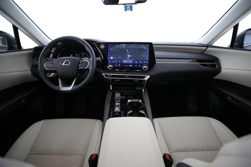 LEXUS RX 450h+ F-Line-image-5