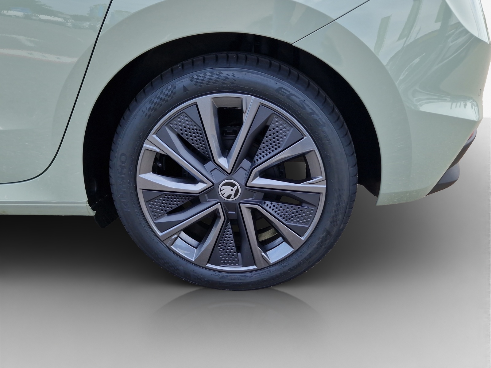 SKODA Fabia 1.0 TSI Dynamic DSG-image-13