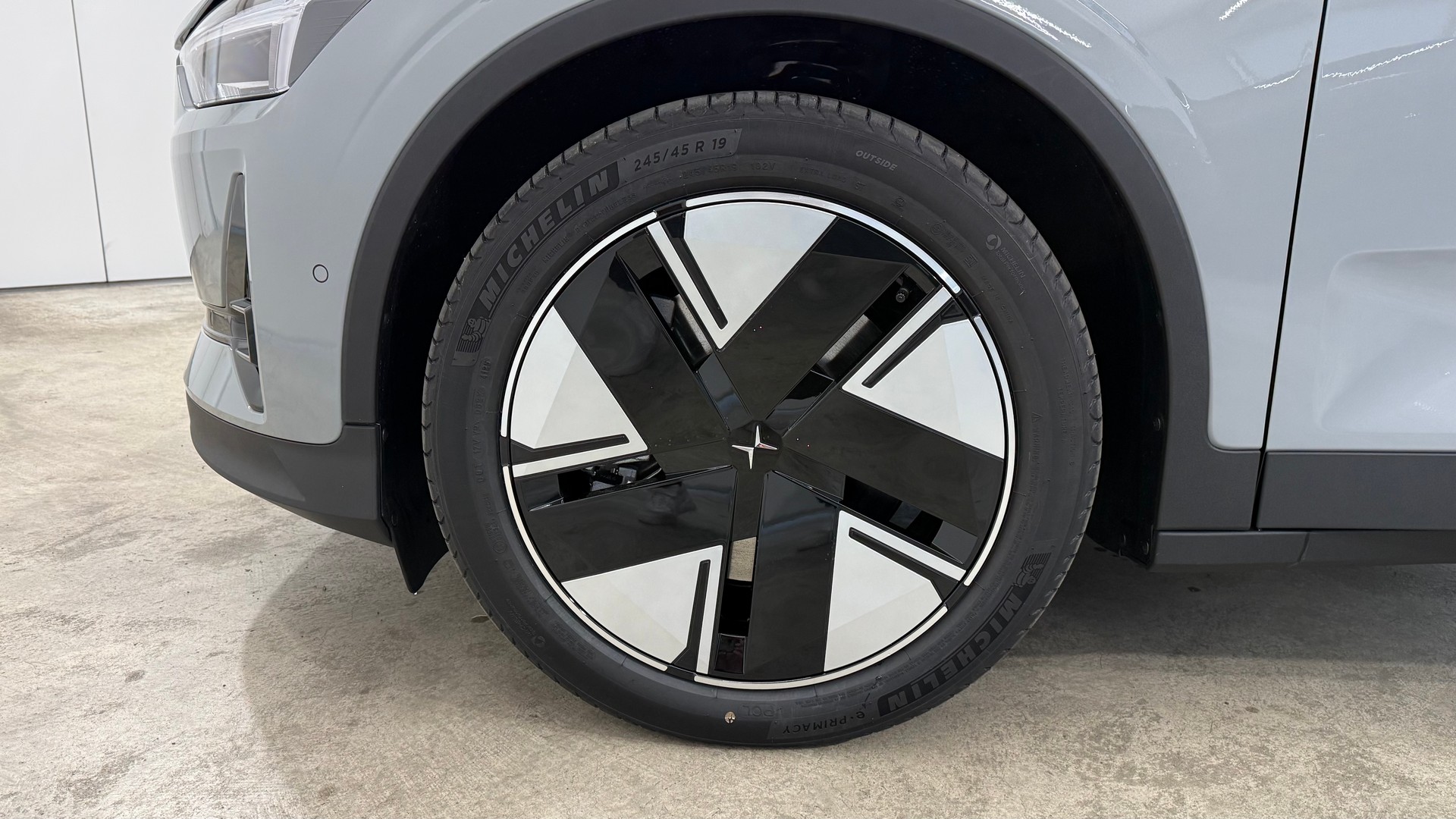 POLESTAR 2 Long Range Dual Motor Prime-image-7