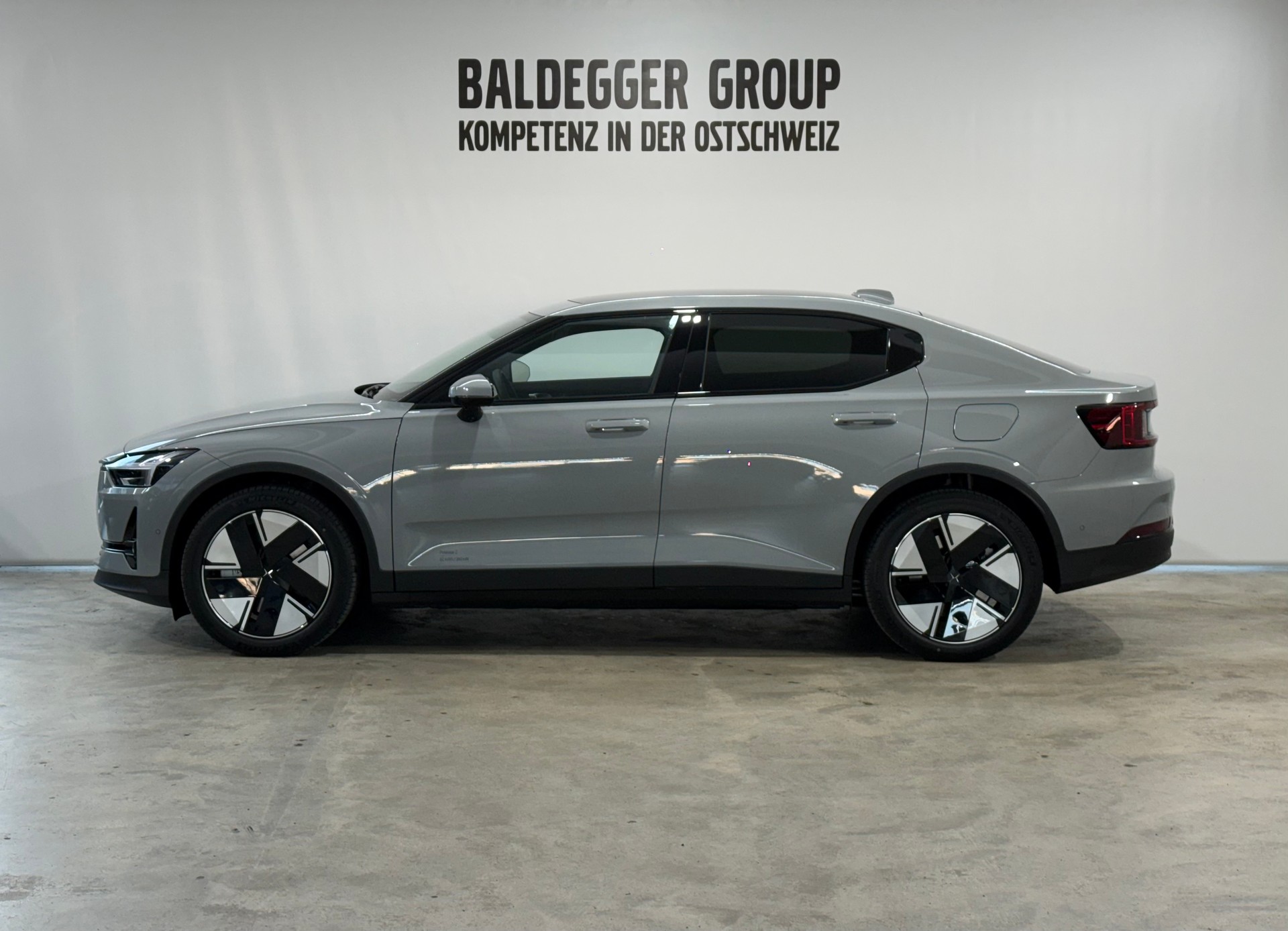 POLESTAR 2 Long Range Dual Motor Prime-image-1