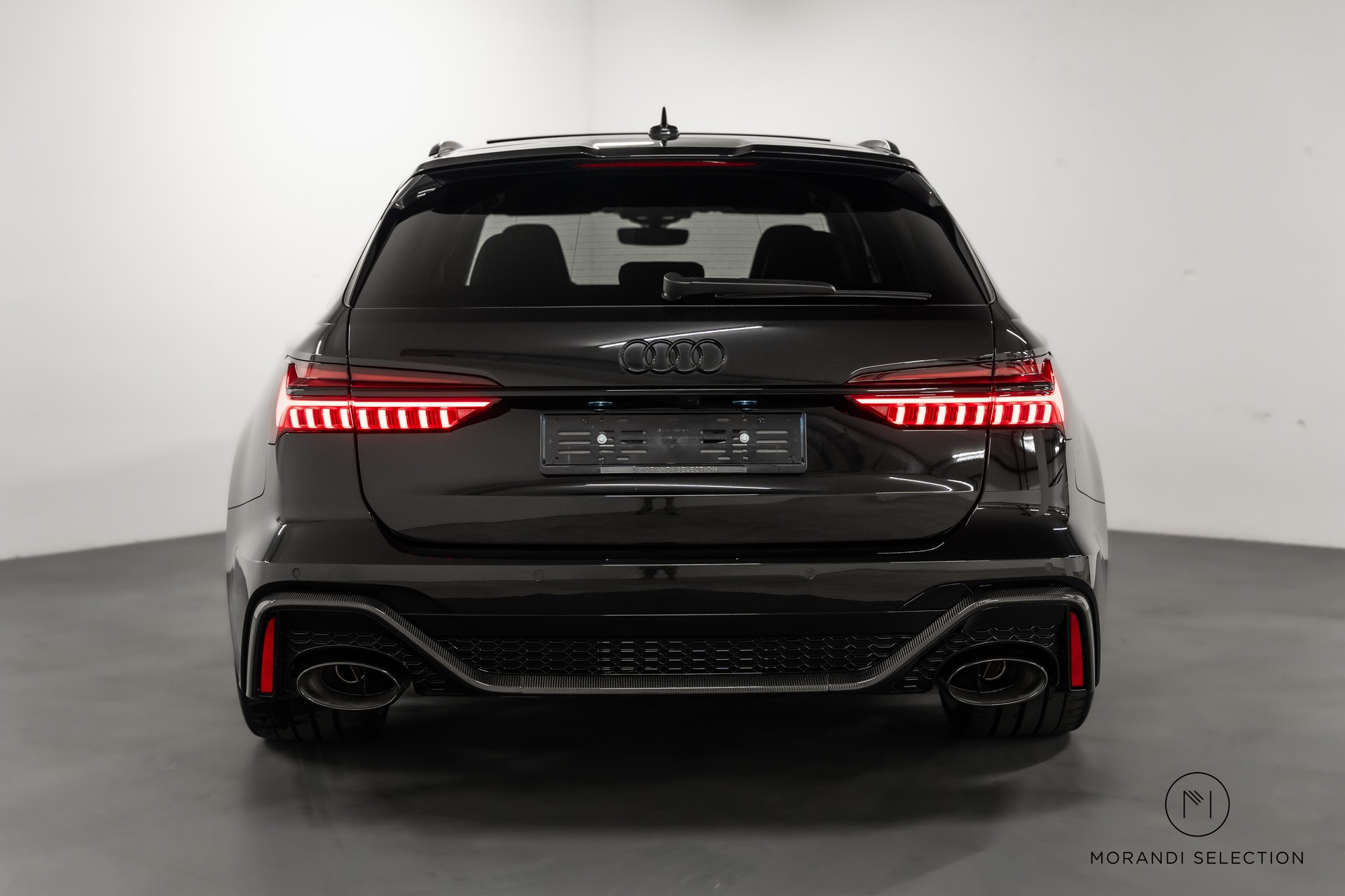 AUDI RS6 Avant 4.0 V8 TFSI performance quattro T-Tronic-image-8