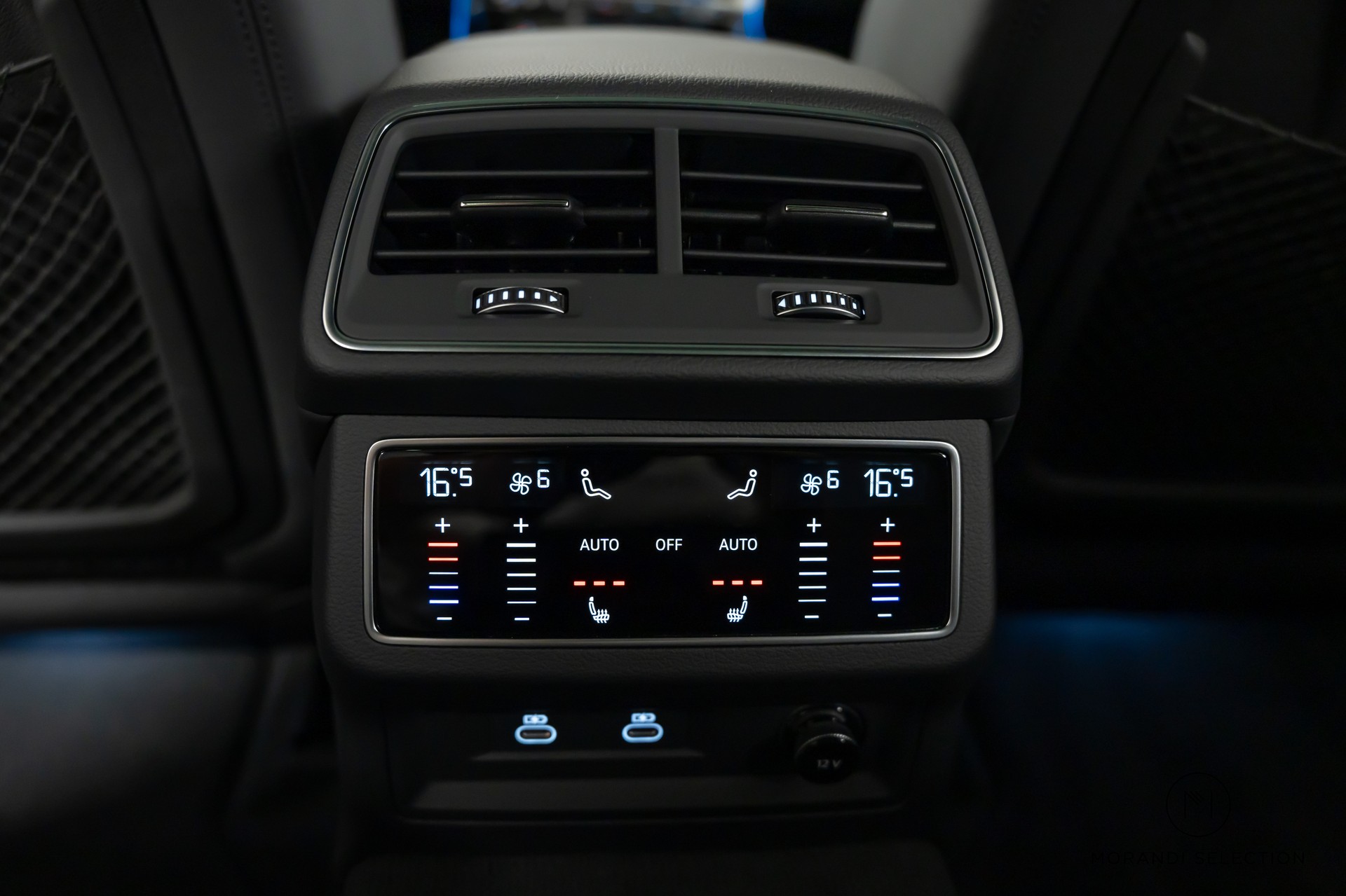 AUDI RS6 Avant 4.0 V8 TFSI performance quattro T-Tronic-image-22