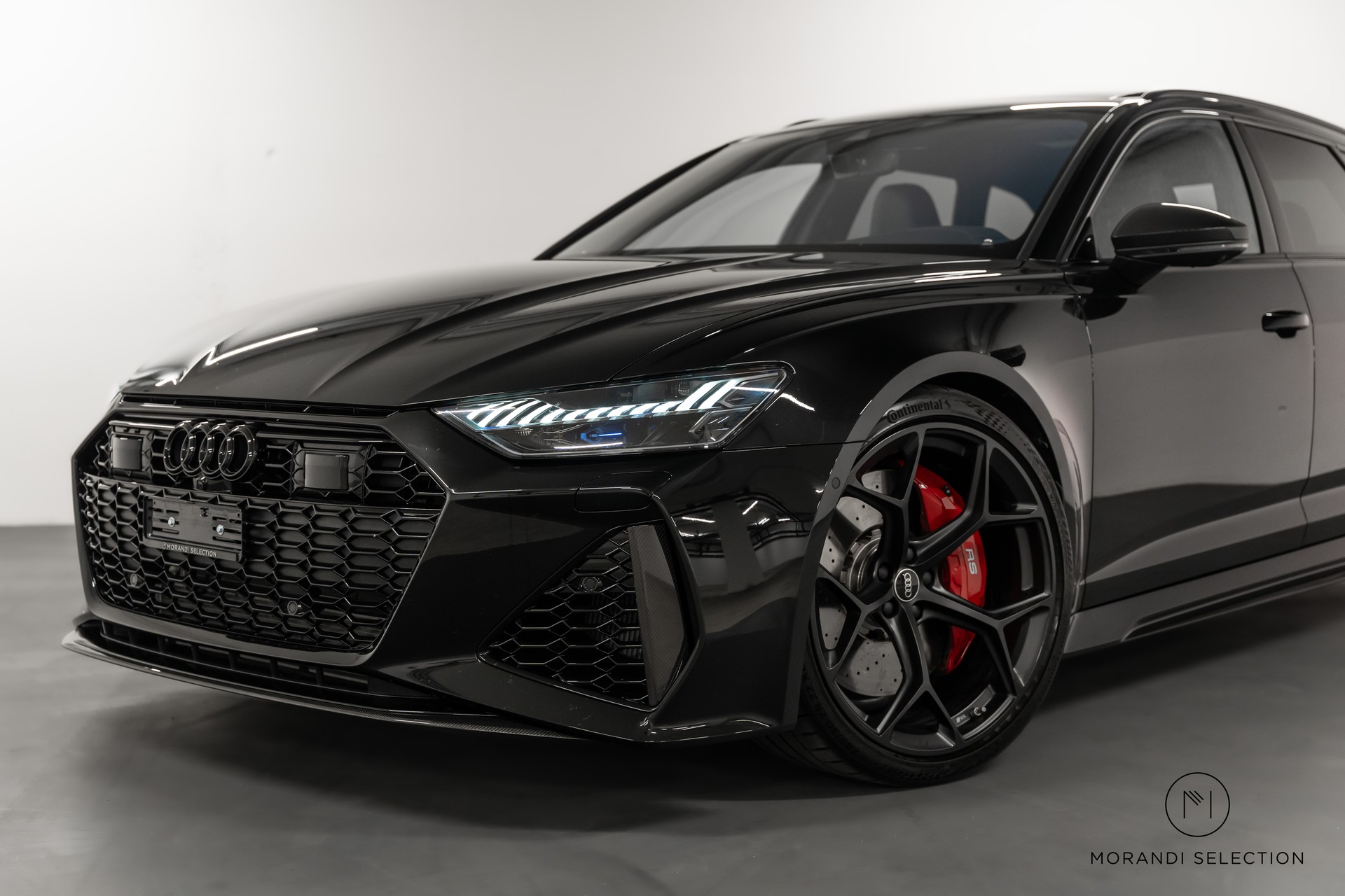 AUDI RS6 Avant 4.0 V8 TFSI performance quattro T-Tronic-image-3