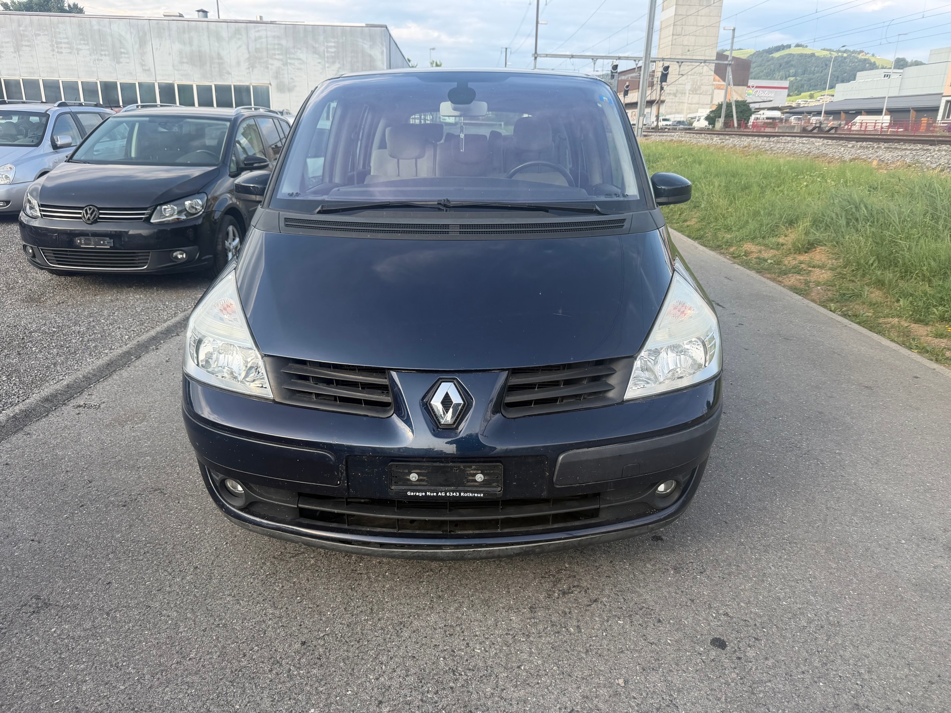 RENAULT Grand Espace 2.2 dCi Dynamique Automatic-image-1