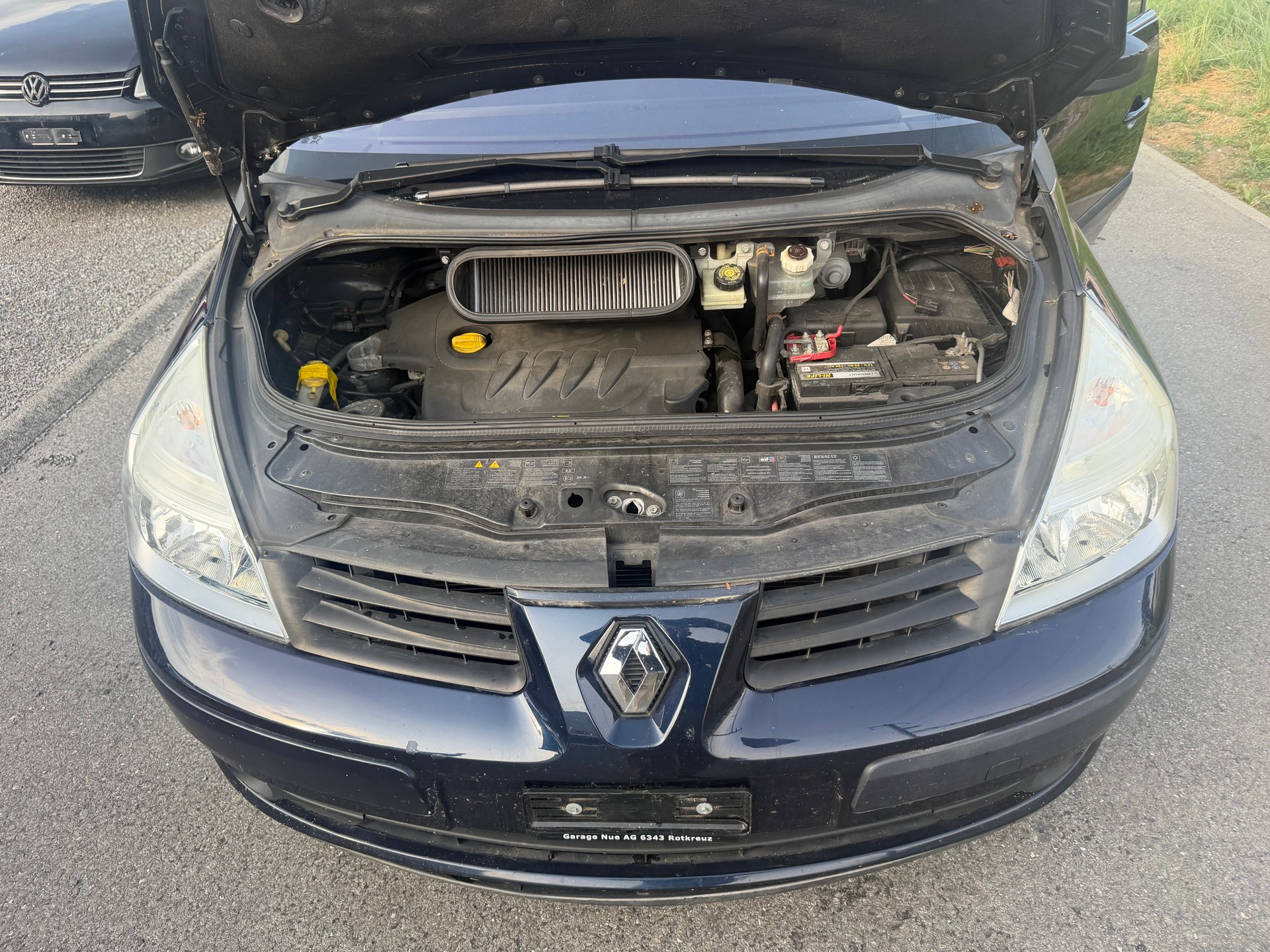RENAULT Grand Espace 2.2 dCi Dynamique Automatic-image-11