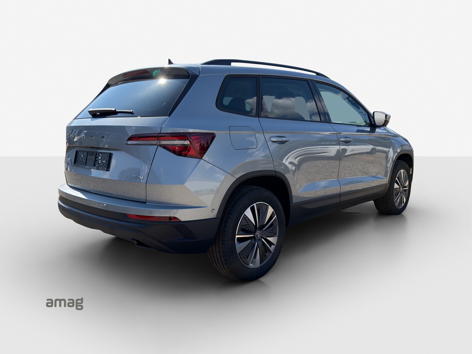 SKODA Karoq Dynamic 2.0TDI 150PS 7DSG 4X4-image-4