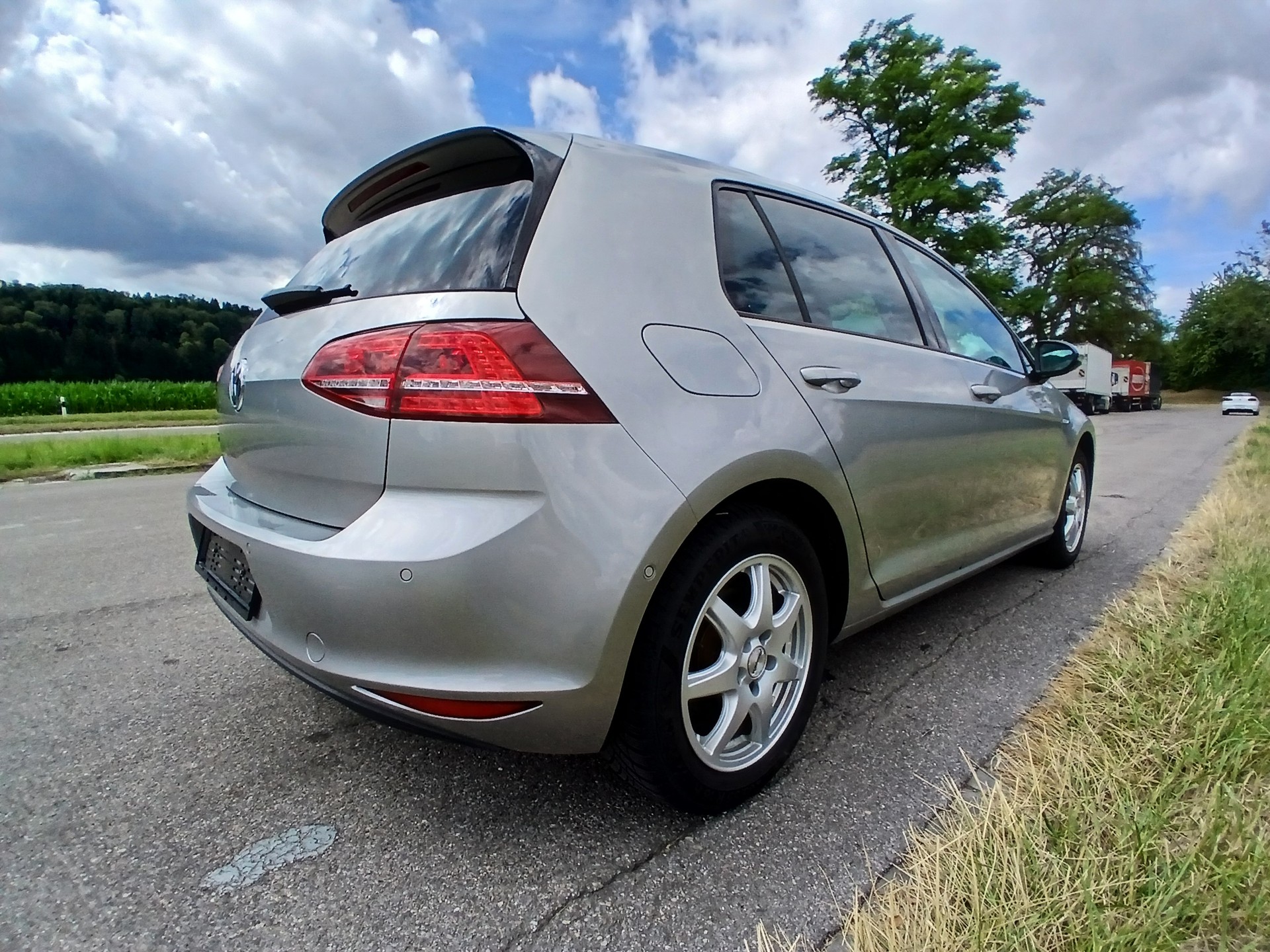 VW e-Golf Voll-Elektro mit CCS-Laden Batterie-Garantie bis 07/2027-image-4