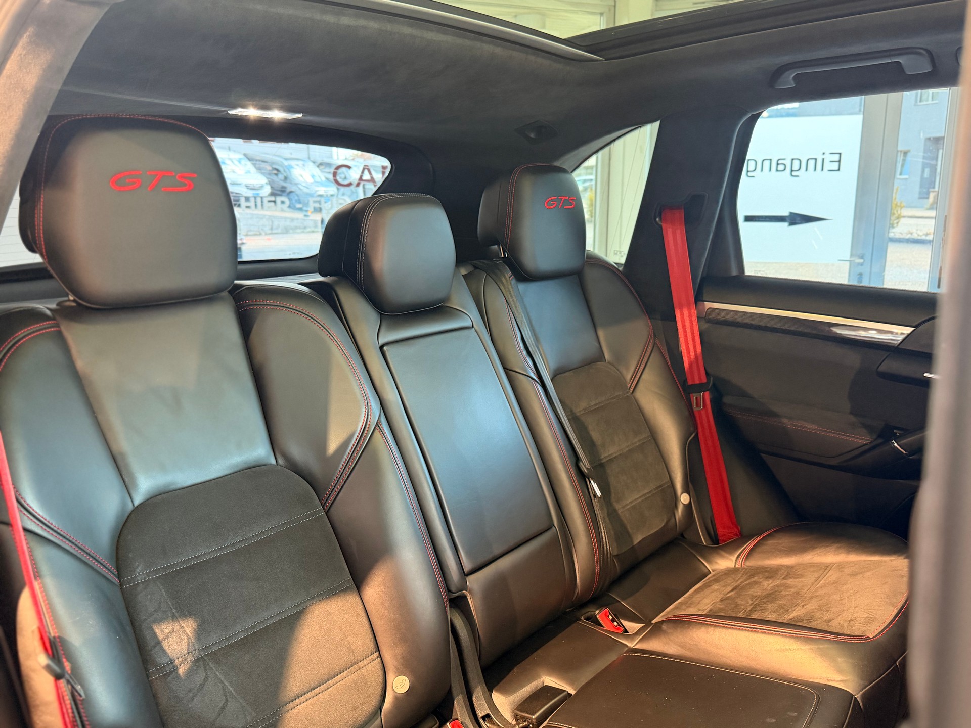 PORSCHE Cayenne GTS inkl. PORSCHE APPROVED-image-20