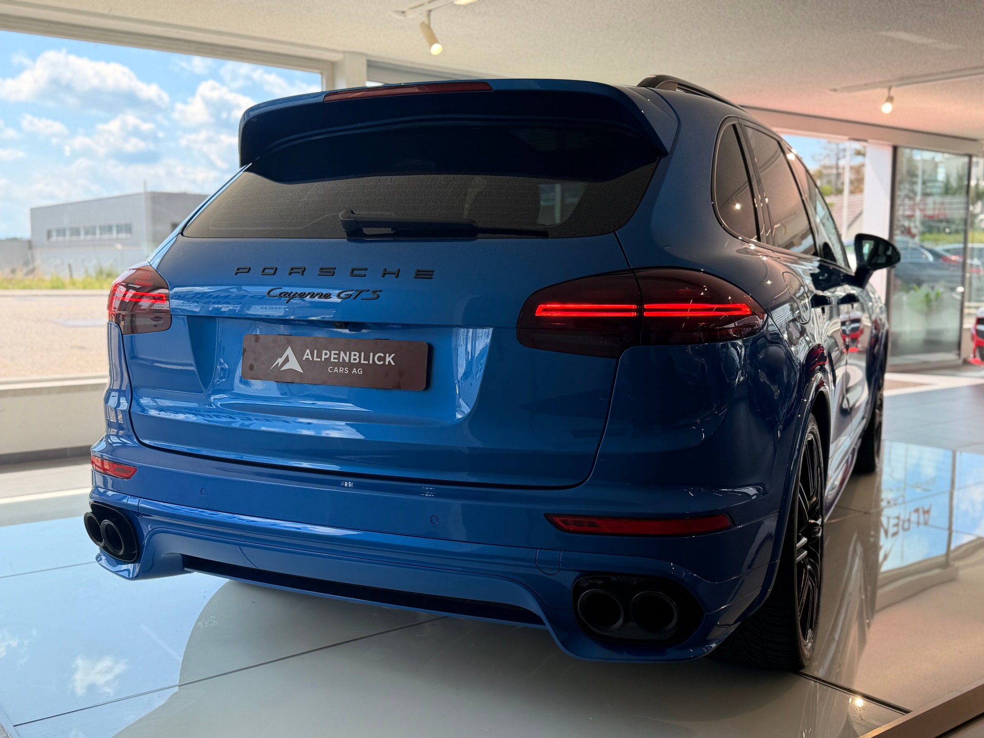 PORSCHE Cayenne GTS inkl. PORSCHE APPROVED-image-8