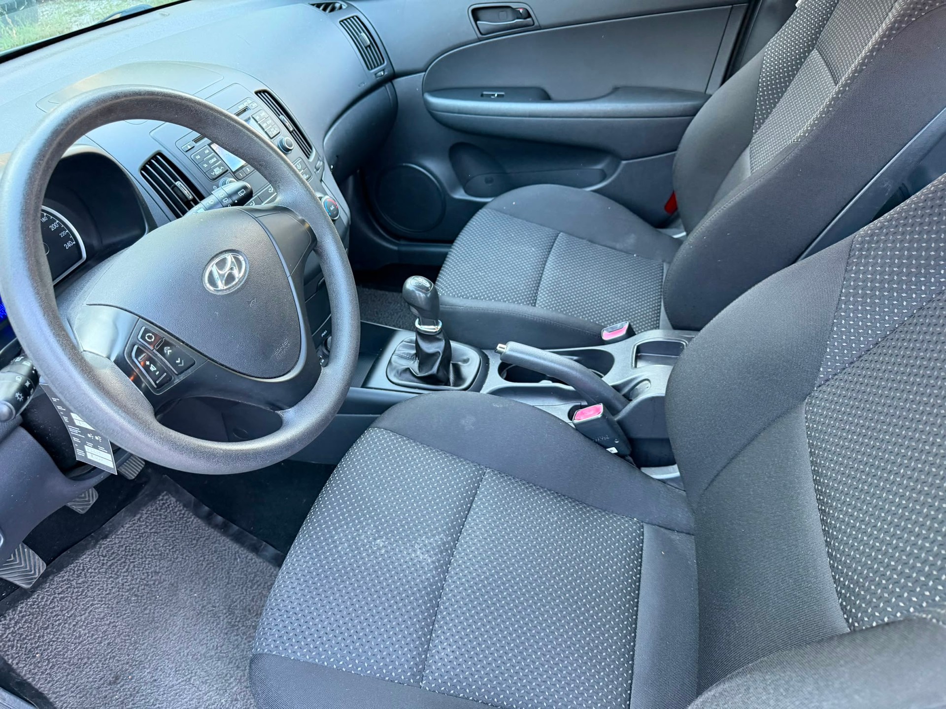 HYUNDAI i30 1.4 Comfort-image-7