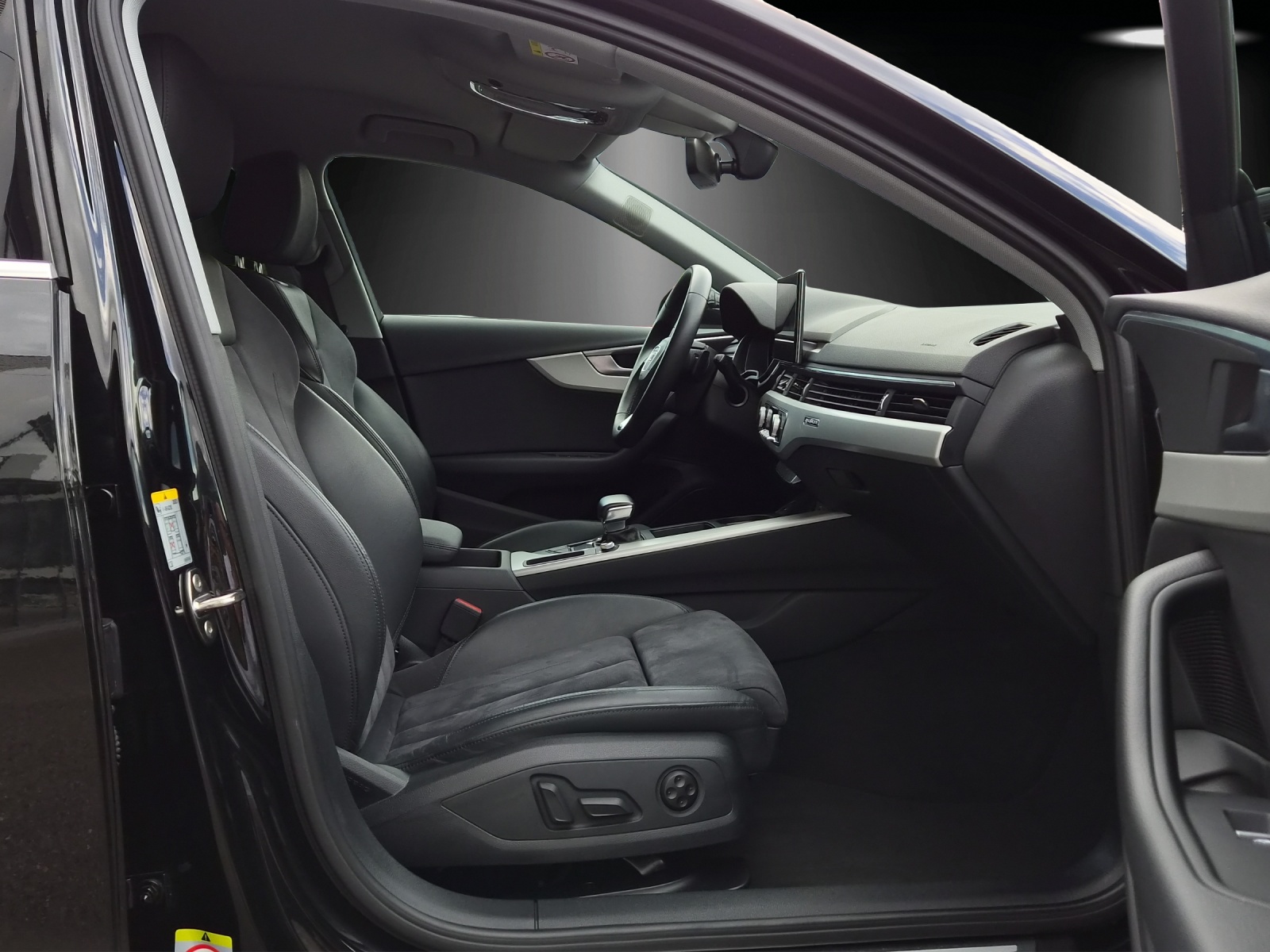 AUDI A4 allroad 45 TFSI quattro S-tronic-image-8
