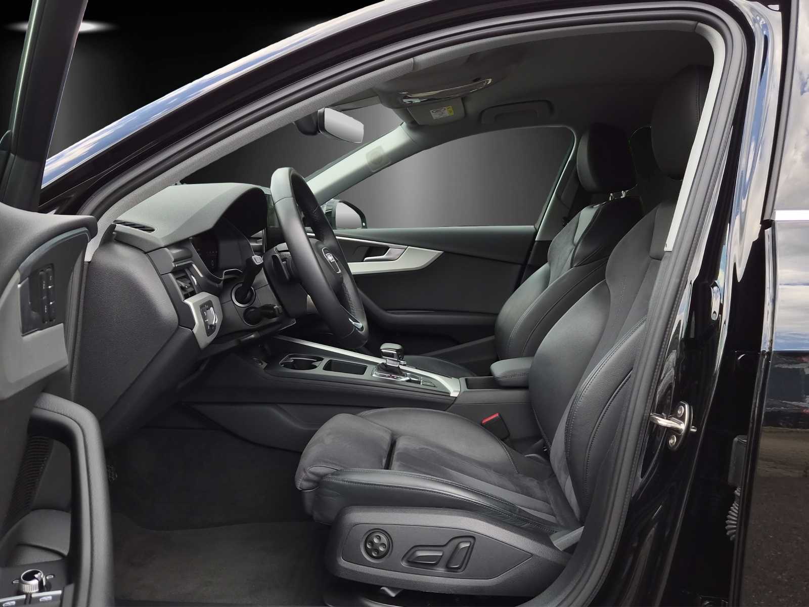 AUDI A4 allroad 45 TFSI quattro S-tronic-image-9