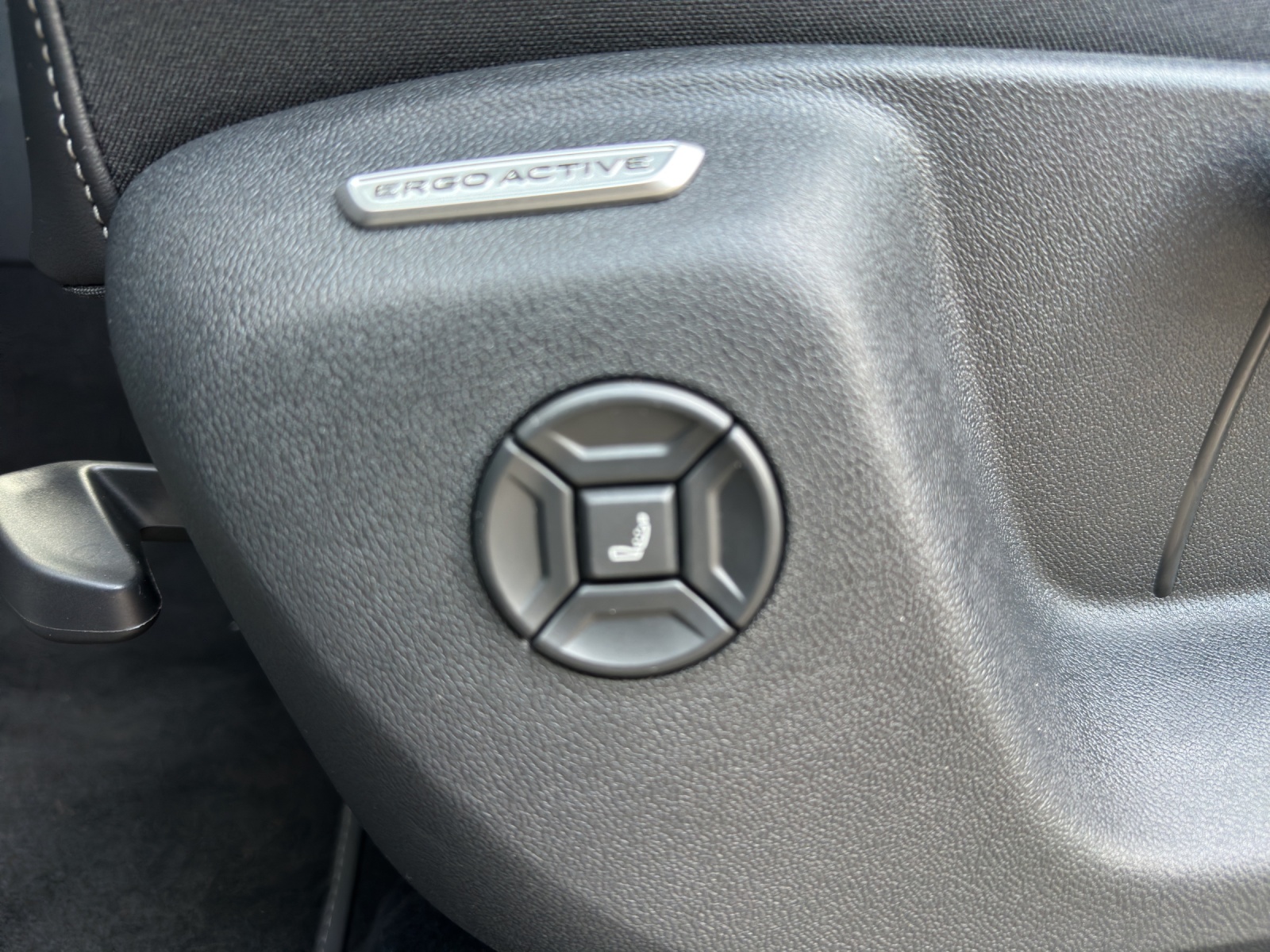 VW Tayron 1.5 TSI evo2 eHybrid R-Line DSG-image-14
