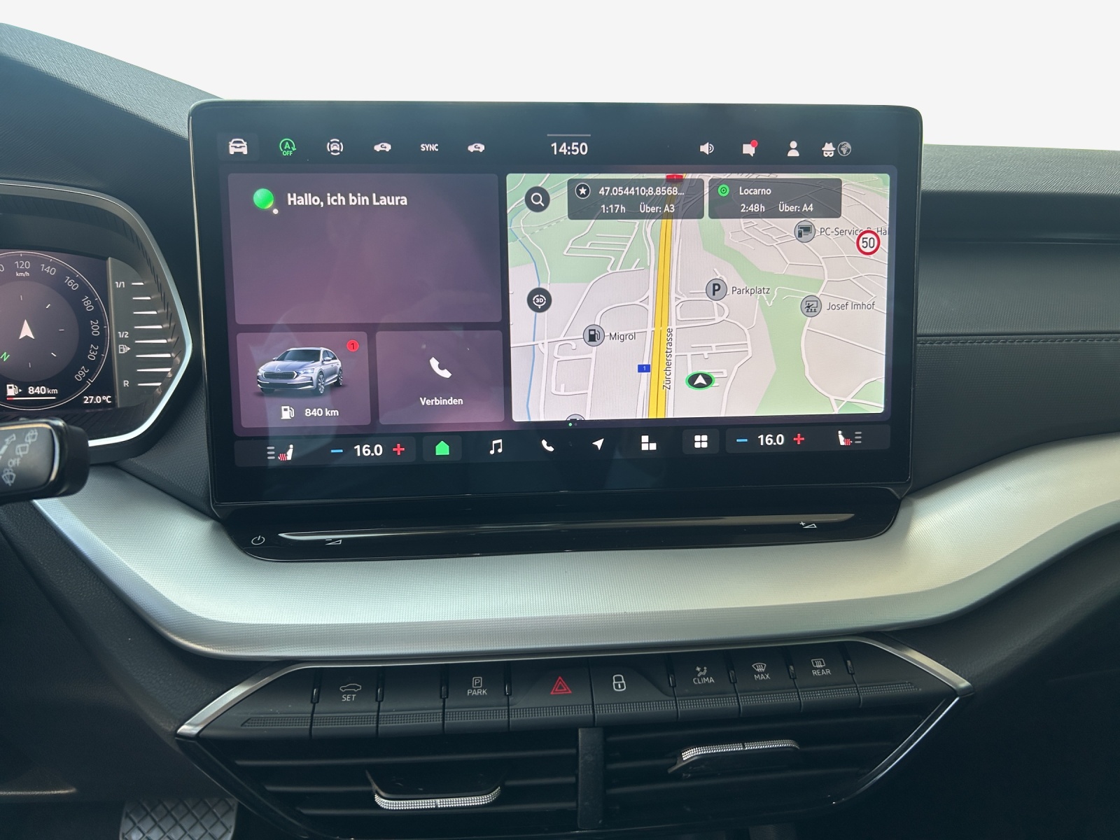 SKODA Octavia Combi 1.5 TSI mHEV DSG Dynamic-image-10