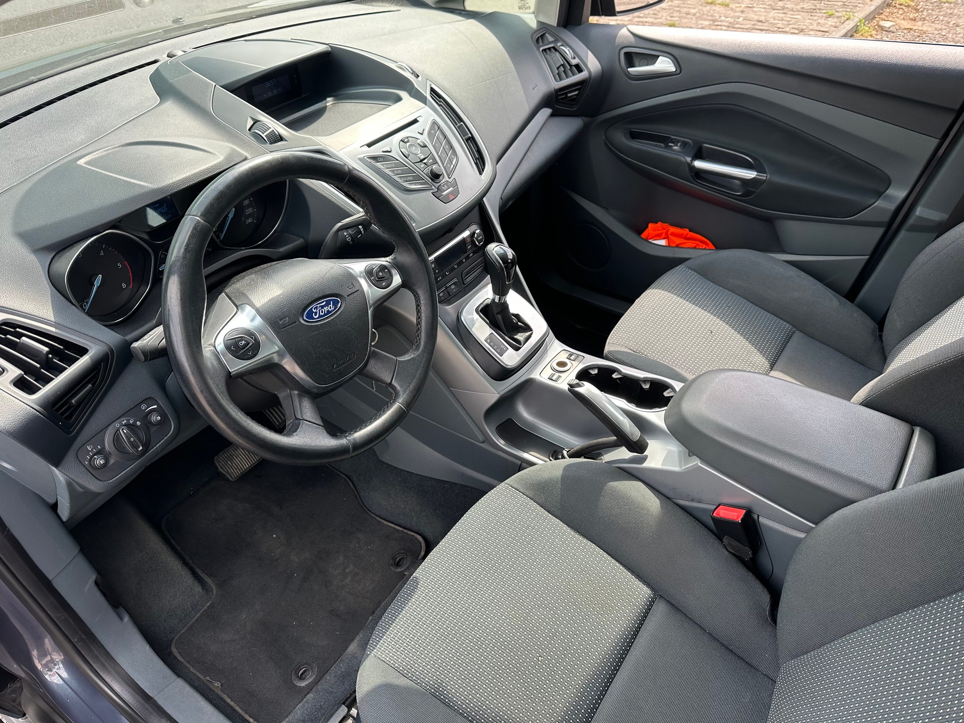 FORD Grand C-Max 2.0 TDCi Titanium PowerShift-image-1