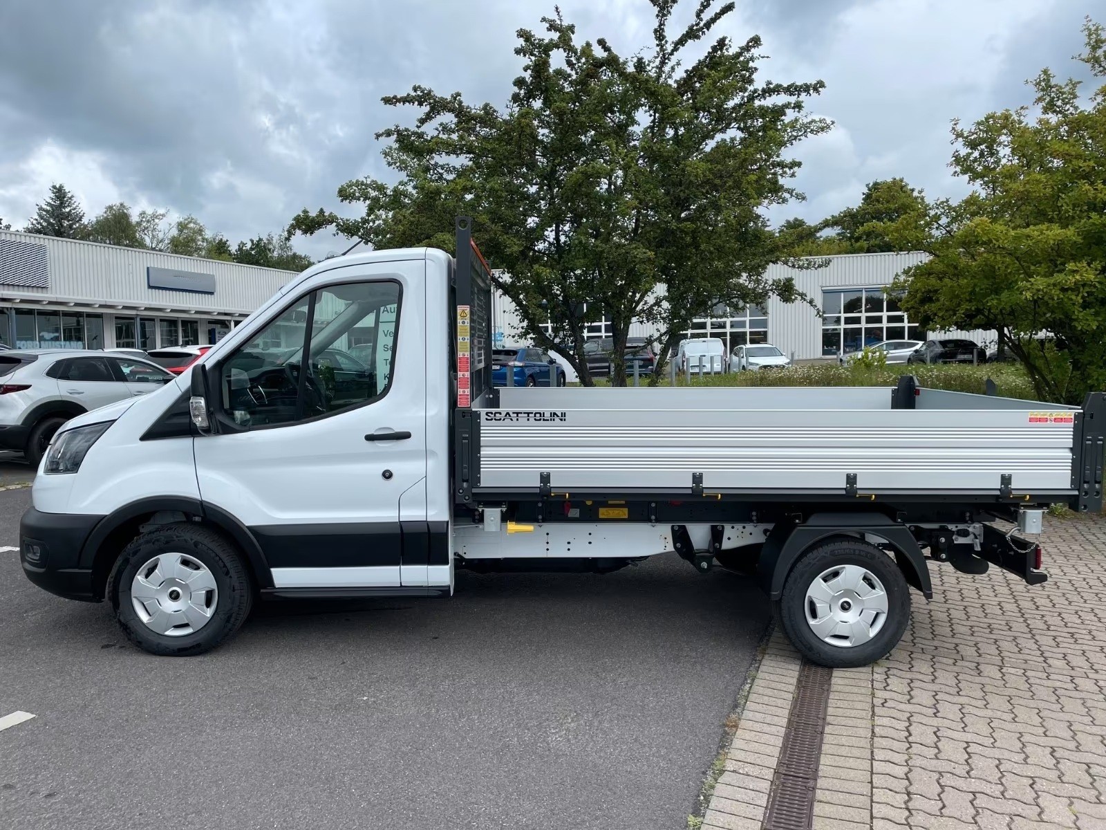 FORD Transit 350 L2 Trend 3Seitenkipper mit AHK-image-1