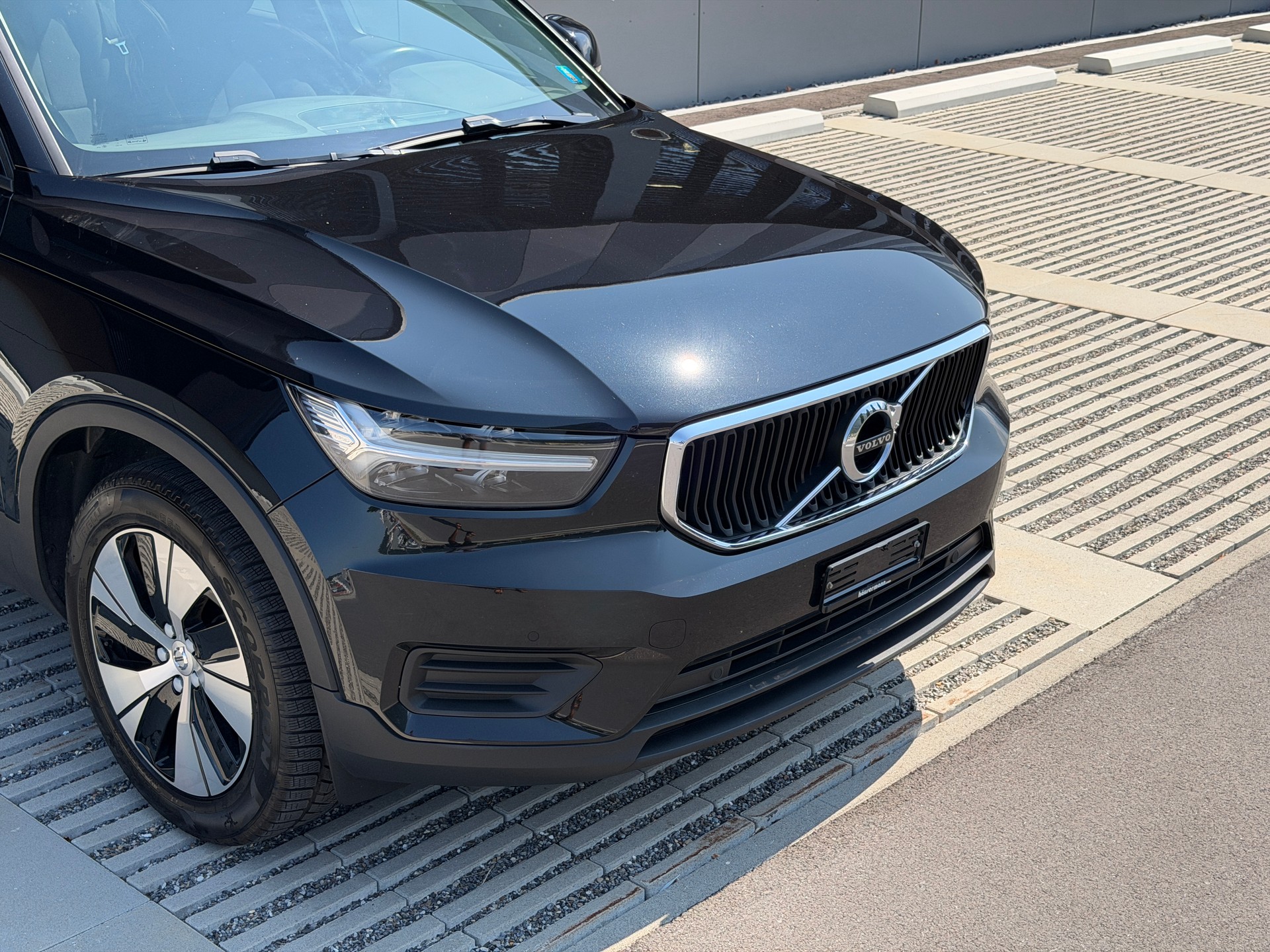 VOLVO XC40 T3 Momentum Geartronic *Assistenzpaket* *Rückfahrkamera*-image-28