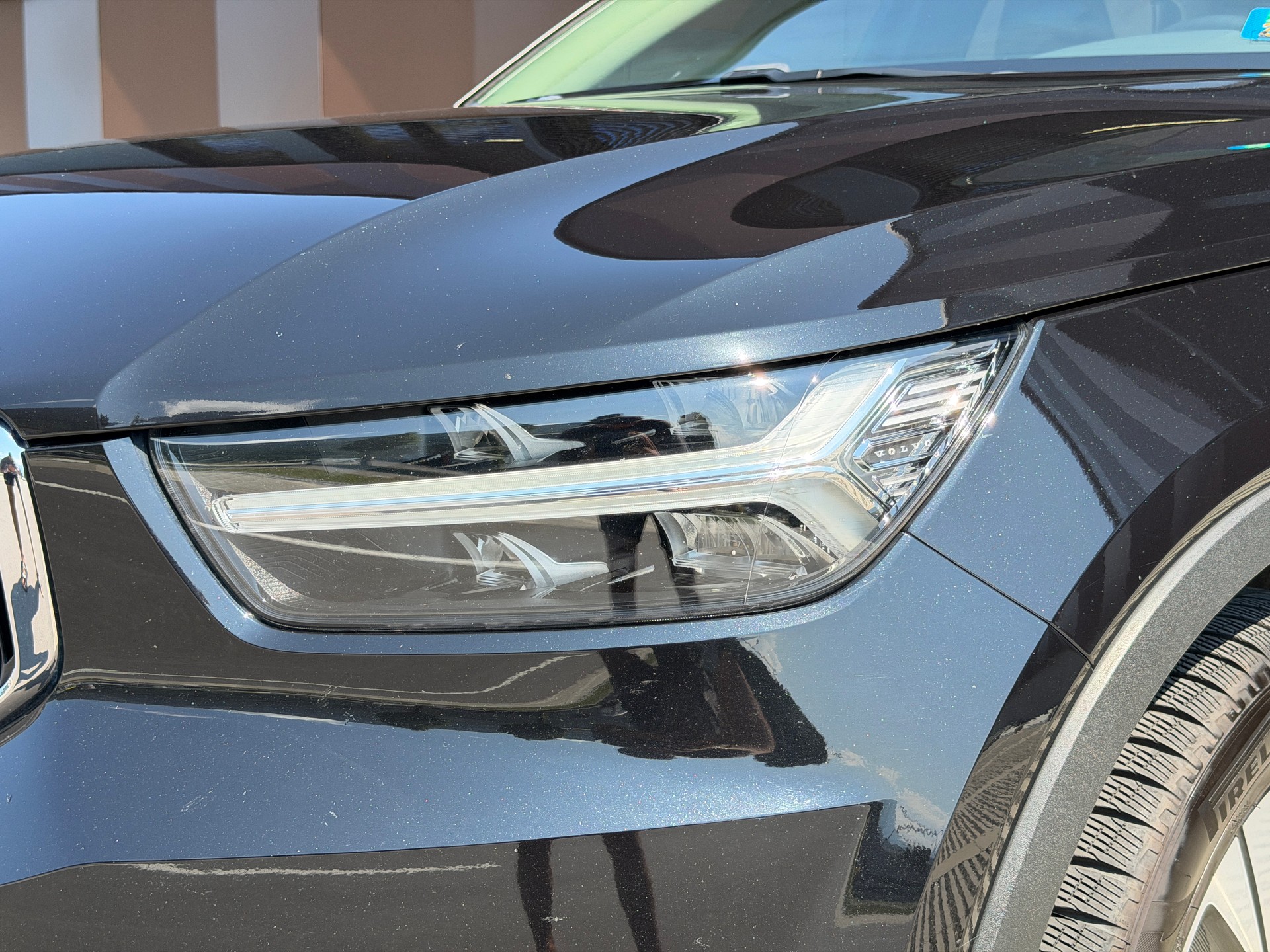VOLVO XC40 T3 Momentum Geartronic *Assistenzpaket* *Rückfahrkamera*-image-7