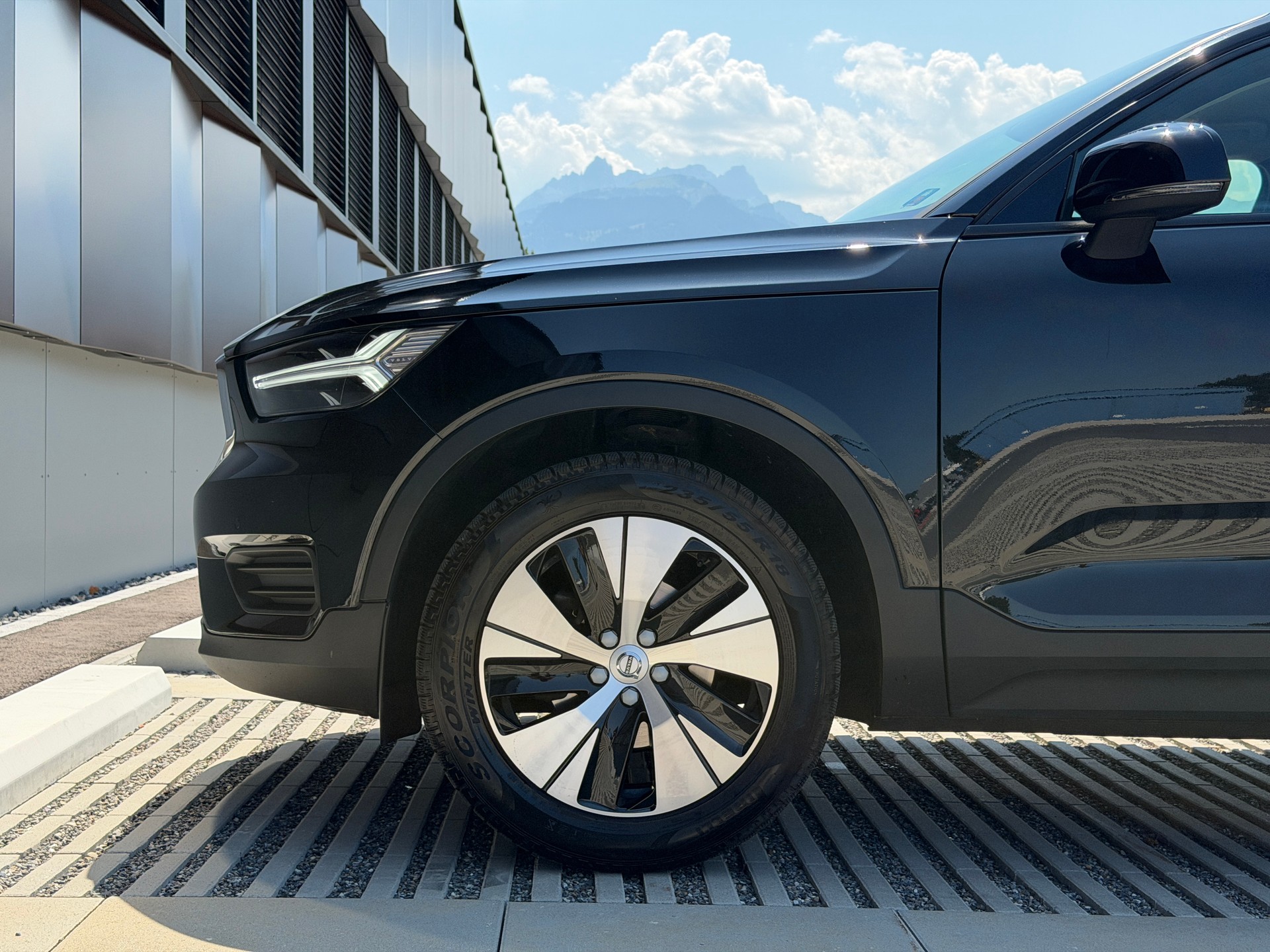 VOLVO XC40 T3 Momentum Geartronic *Assistenzpaket* *Rückfahrkamera*-image-10