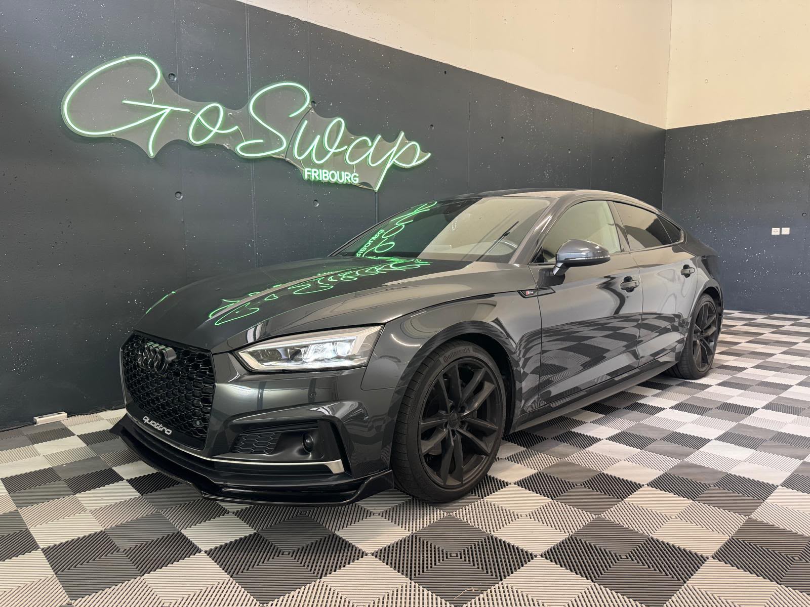AUDI Audi A5 Sportback 2.0 TDI Quattro-image-0