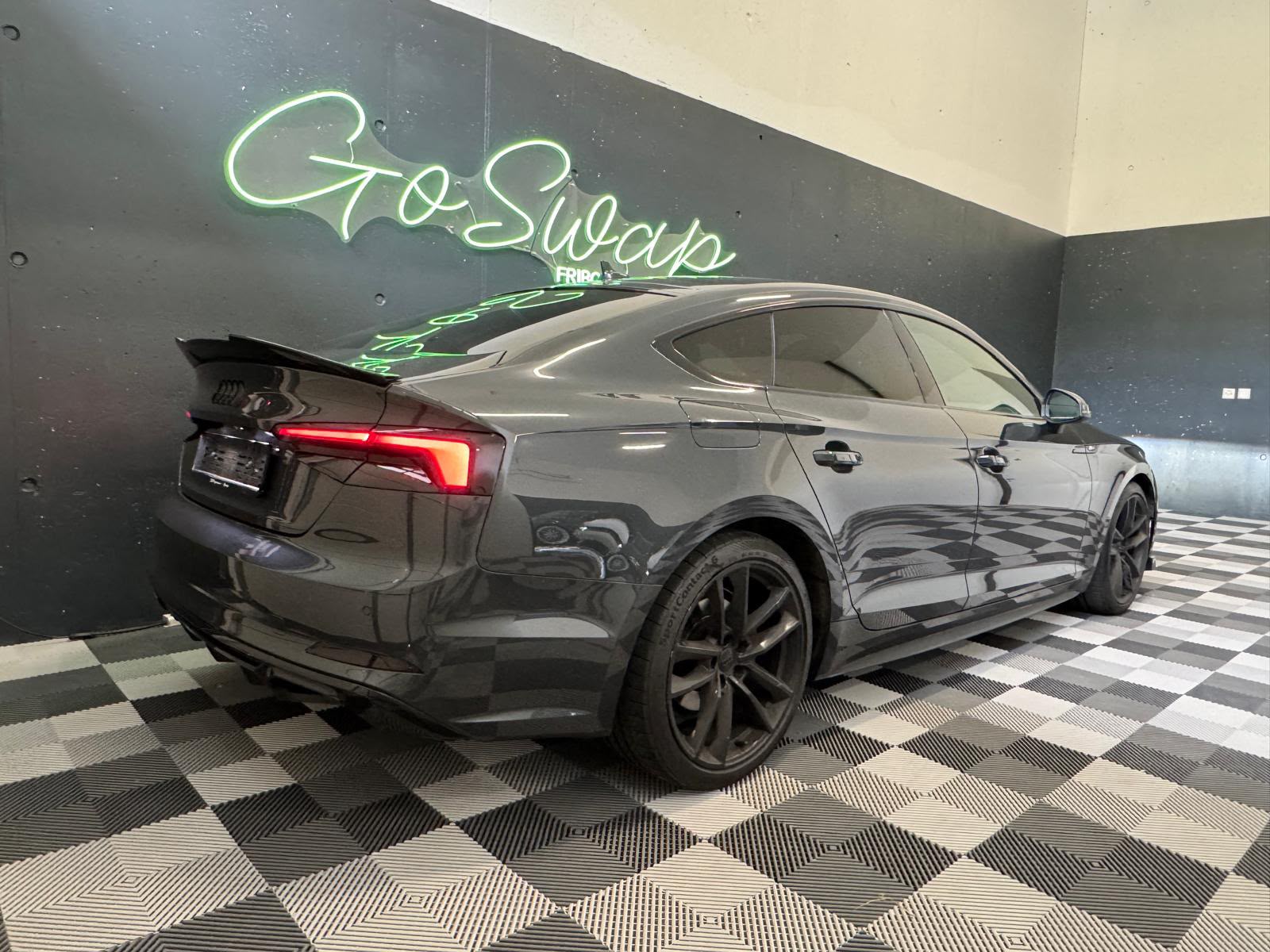 AUDI Audi A5 Sportback 2.0 TDI Quattro-image-5