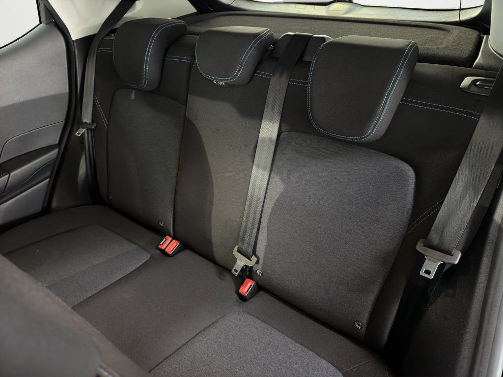 FORD Fiesta 1.0 EcoB Hybrid Active X-image-12