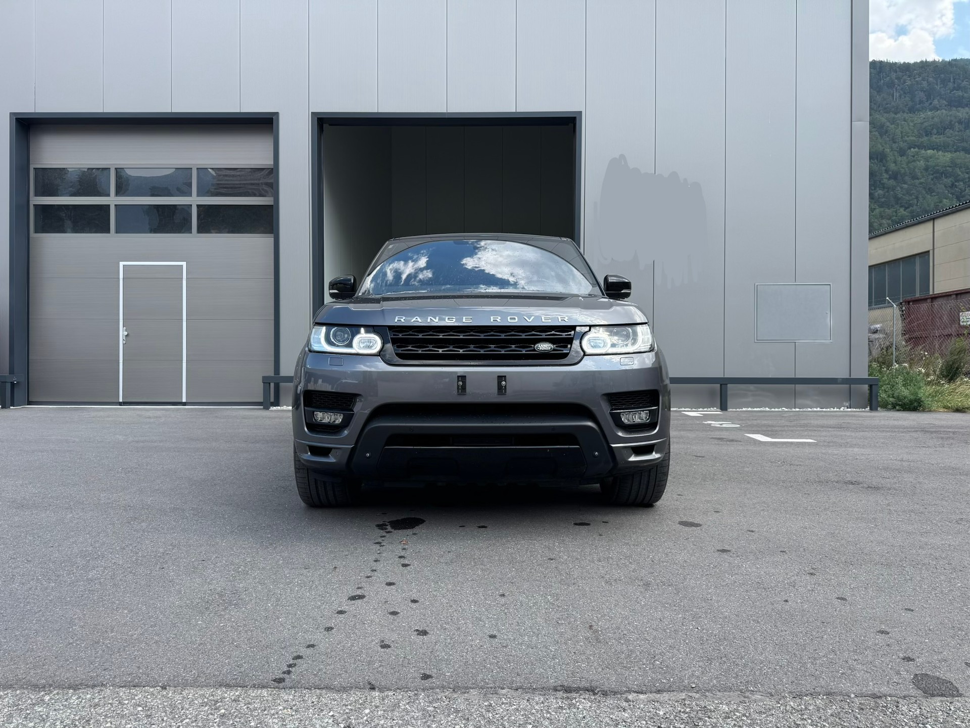 LAND ROVER 5.0 V8 SC Autobiography Dynamic-image-1