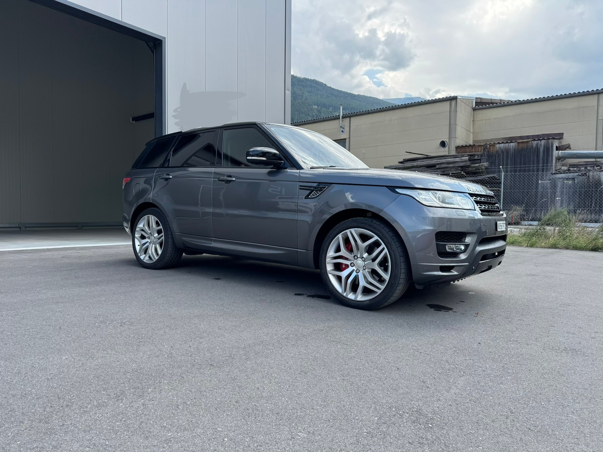 LAND ROVER 5.0 V8 SC Autobiography Dynamic-image-2