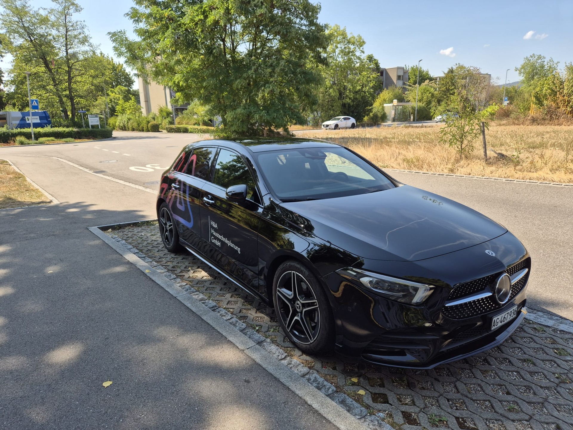 MERCEDES-BENZ A 180 Night Star AMG Line-image-0