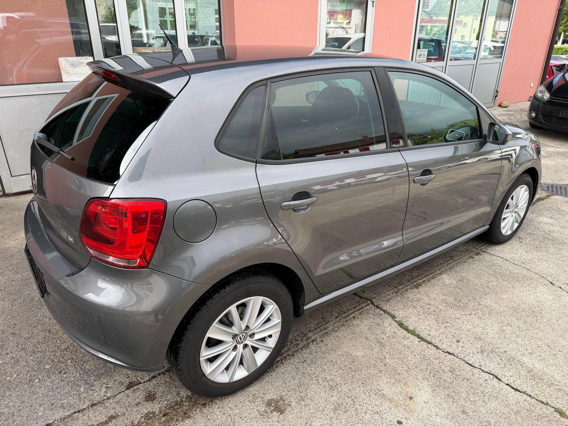 VW Polo 1.2 TSI Comfortline-image-4