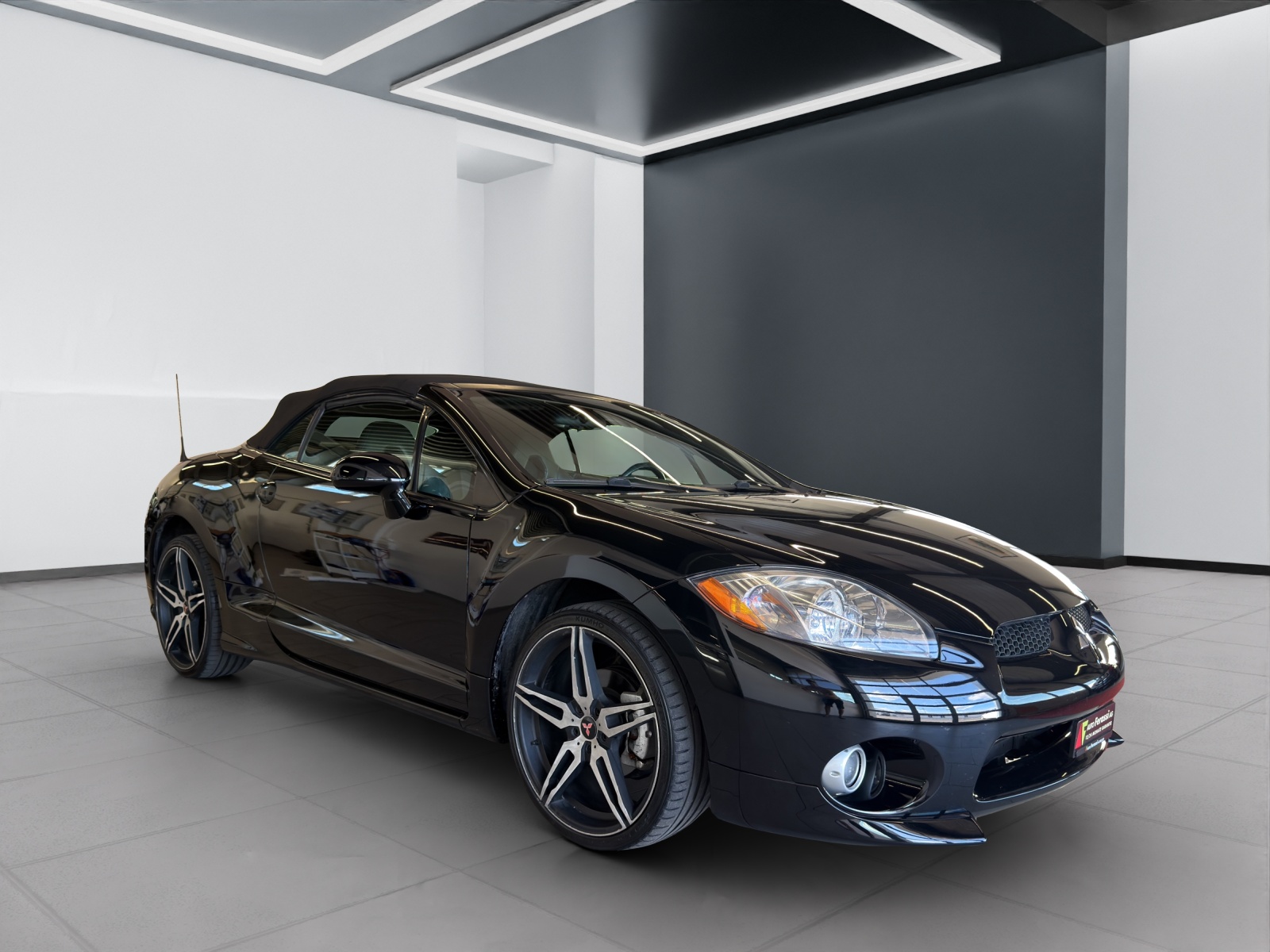 MITSUBISHI Spyder GT-image-6