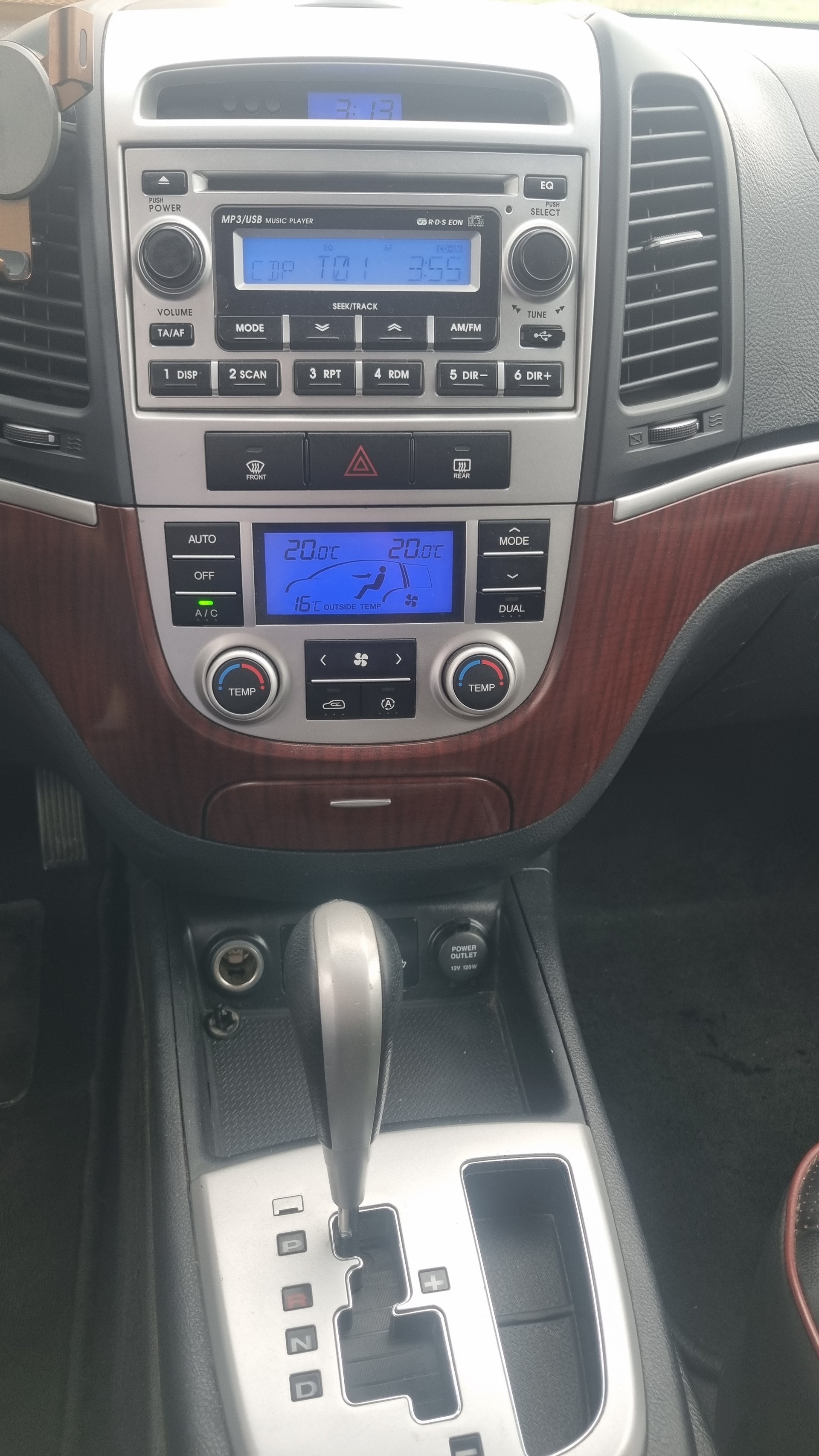 HYUNDAI Santa Fe 2.7 V6 Premium 4WD-image-7