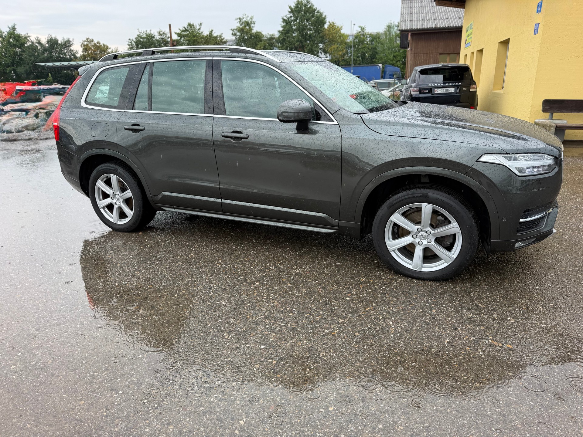 VOLVO XC90 D5 AWD Inscription Geartronic-showroom-element-3